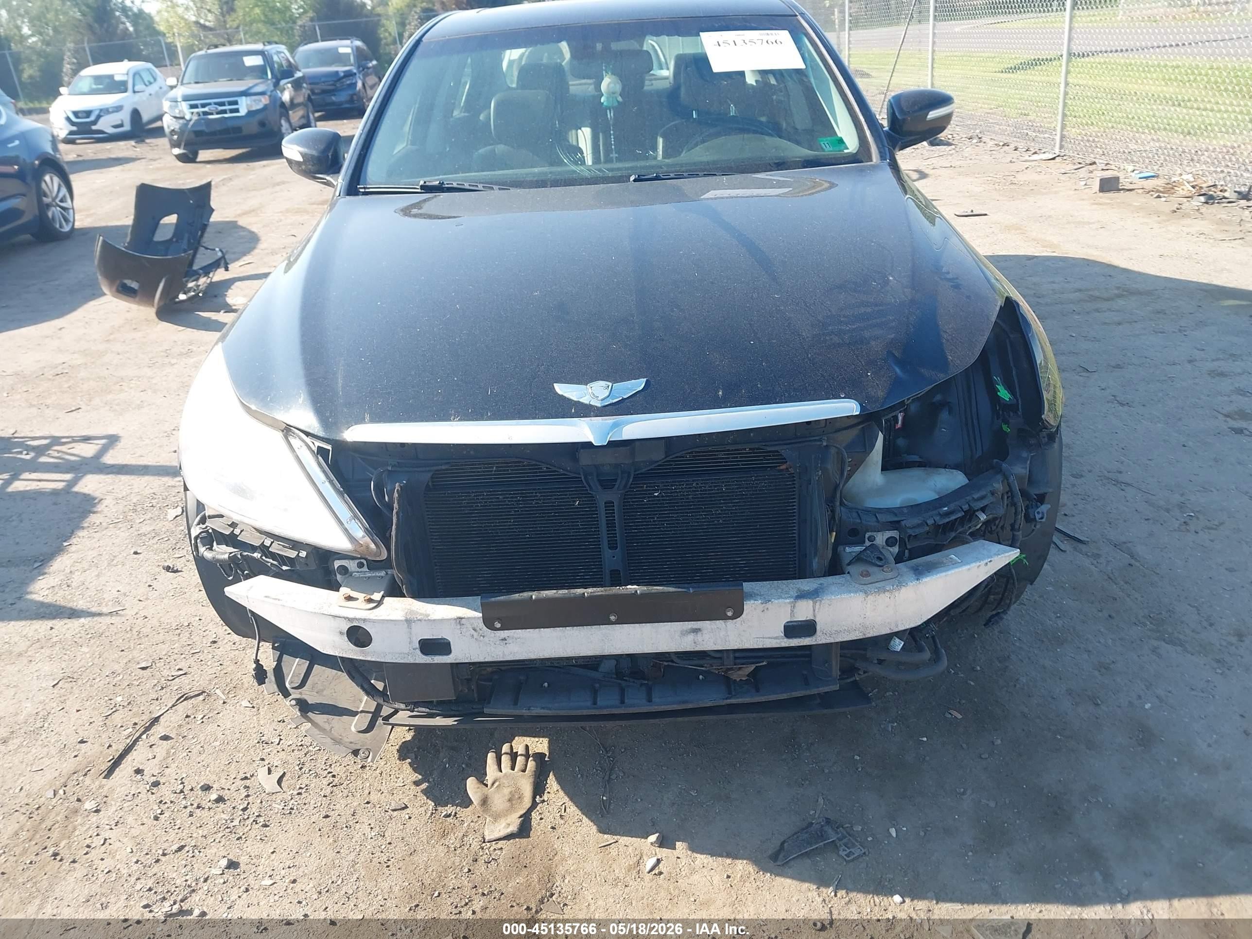 2011 Hyundai Genesis 3.8 Black vin: KMHGC4DE8BU122342