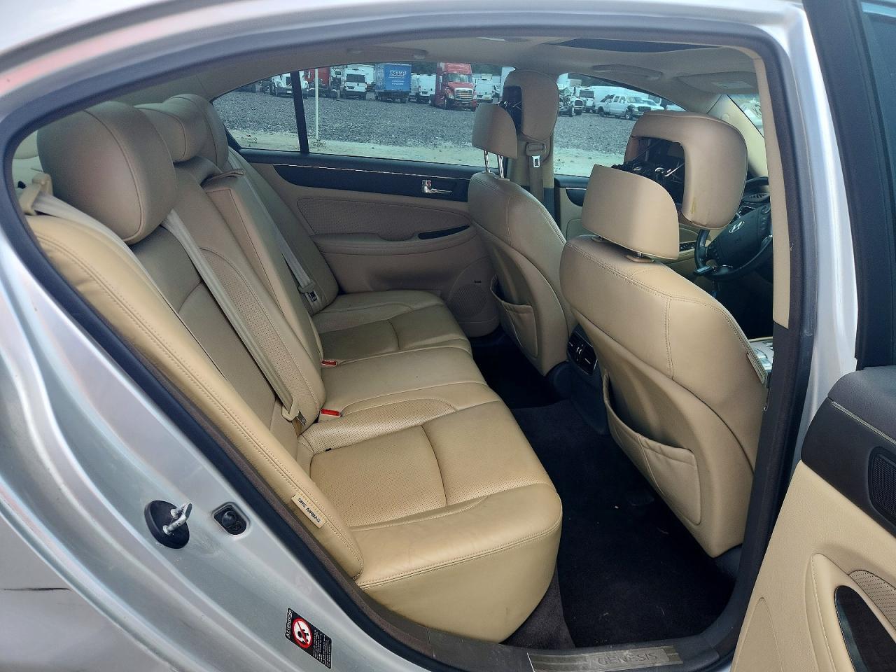 2011 Hyundai Genesis 3.8l Silver vin: KMHGC4DE8BU138704