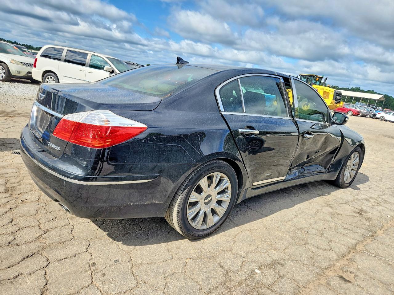 2011 Hyundai Genesis 3.8l V6 Black vin: KMHGC4DE8BU145958