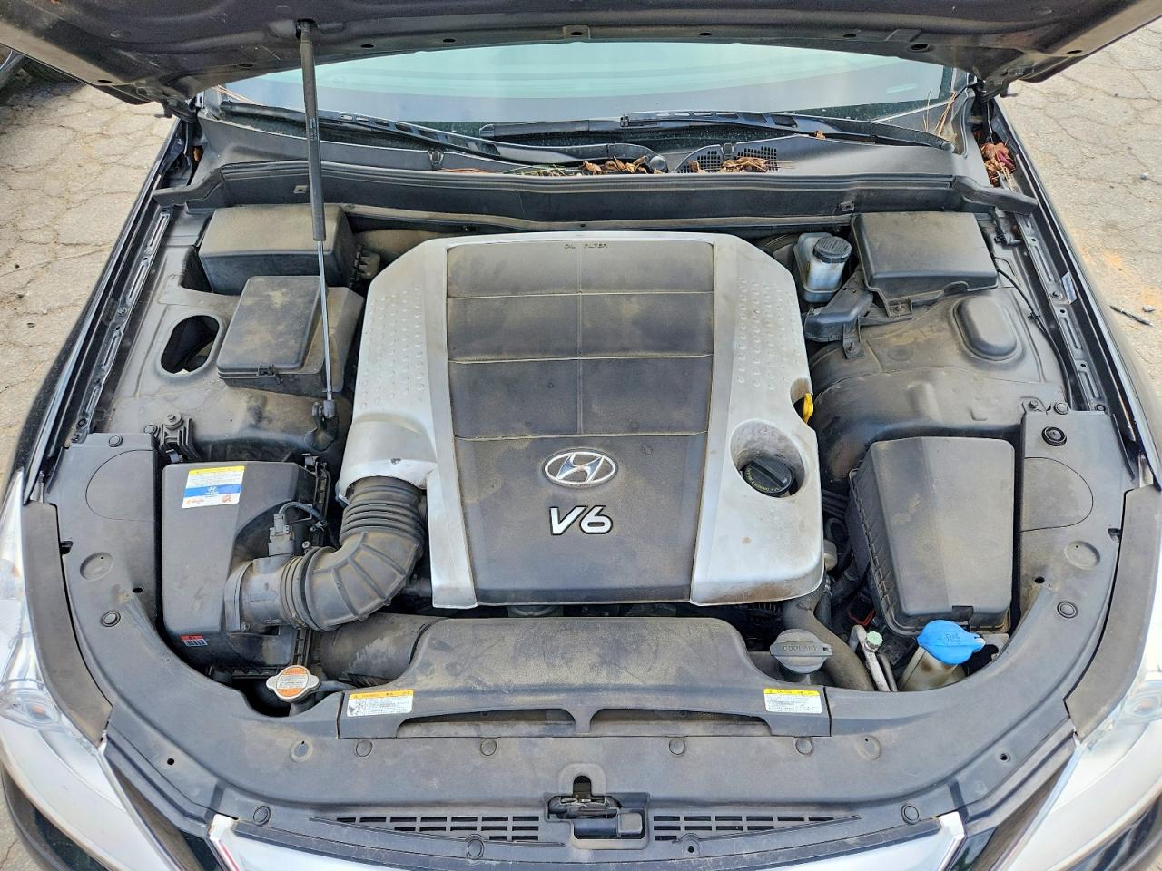 2011 Hyundai Genesis 3.8l V6 Black vin: KMHGC4DE8BU145958