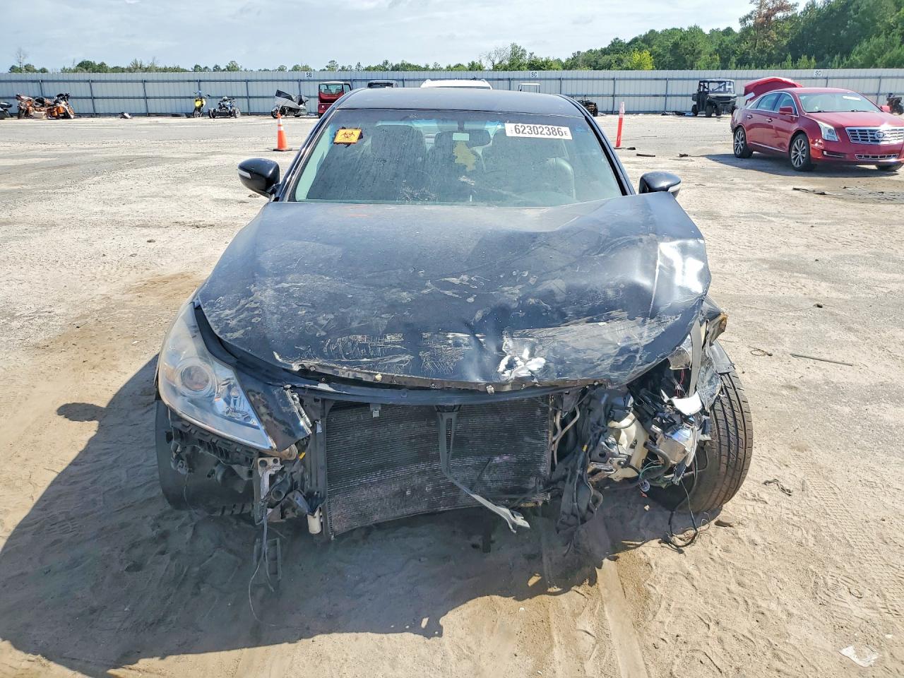 2011 Hyundai Genesis 3.8l Black vin: KMHGC4DE9BU137528