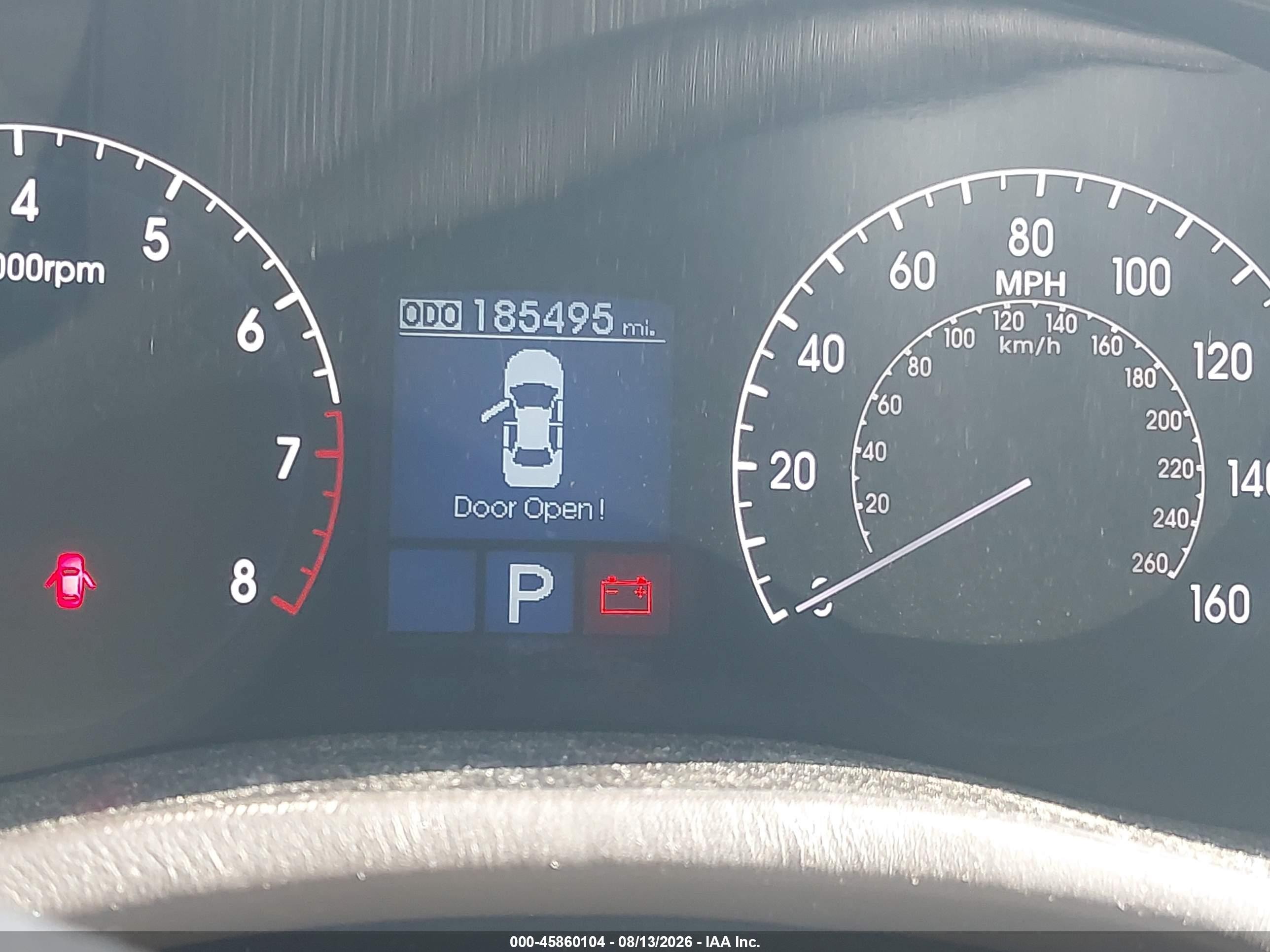 2011 Hyundai Genesis 4.6 White vin: KMHGC4DF0BU128631