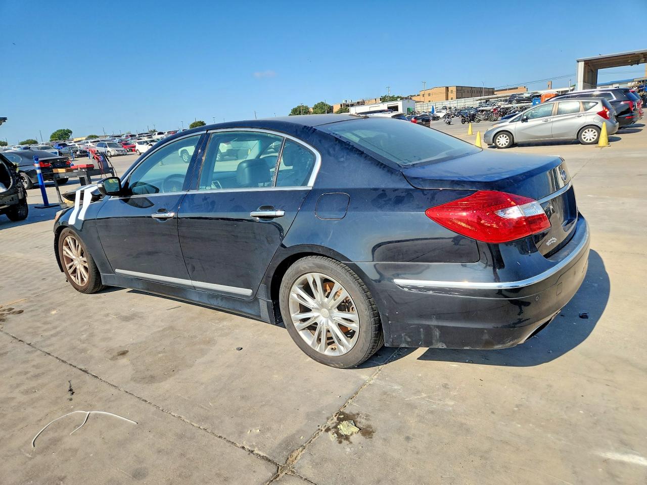 2012 Hyundai Genesis 4.6l Black vin: KMHGC4DF0CU174784