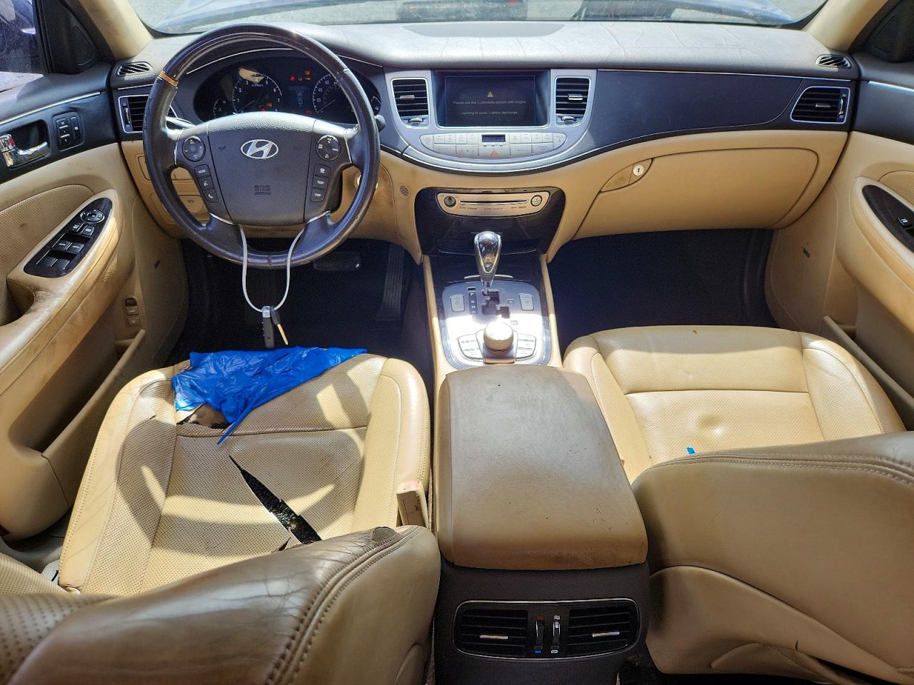 2010 Hyundai Genesis 4.6l Синий vin: KMHGC4DF1AU111075
