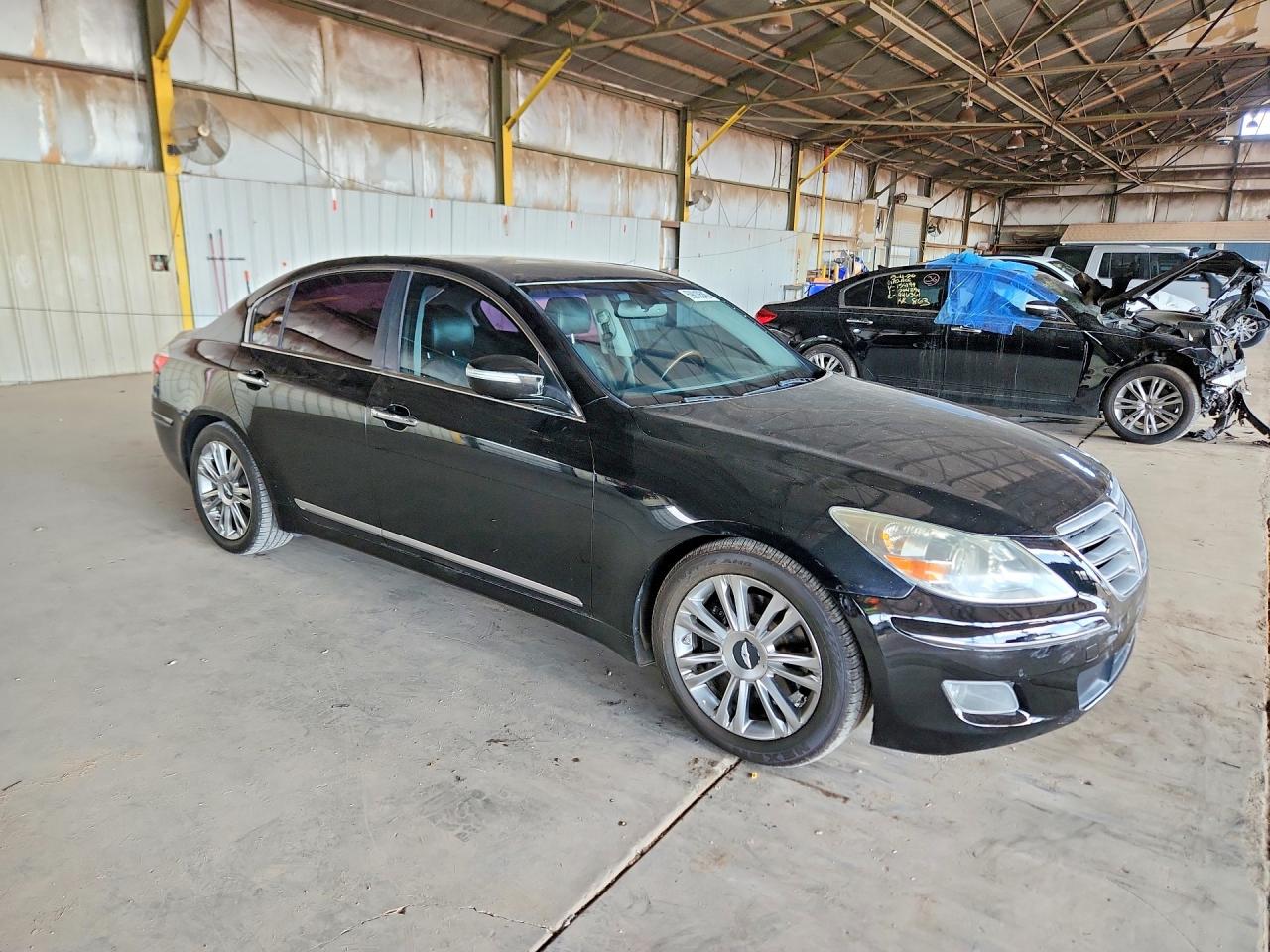 2011 Hyundai Genesis 4.6l Black vin: KMHGC4DF2BU121423
