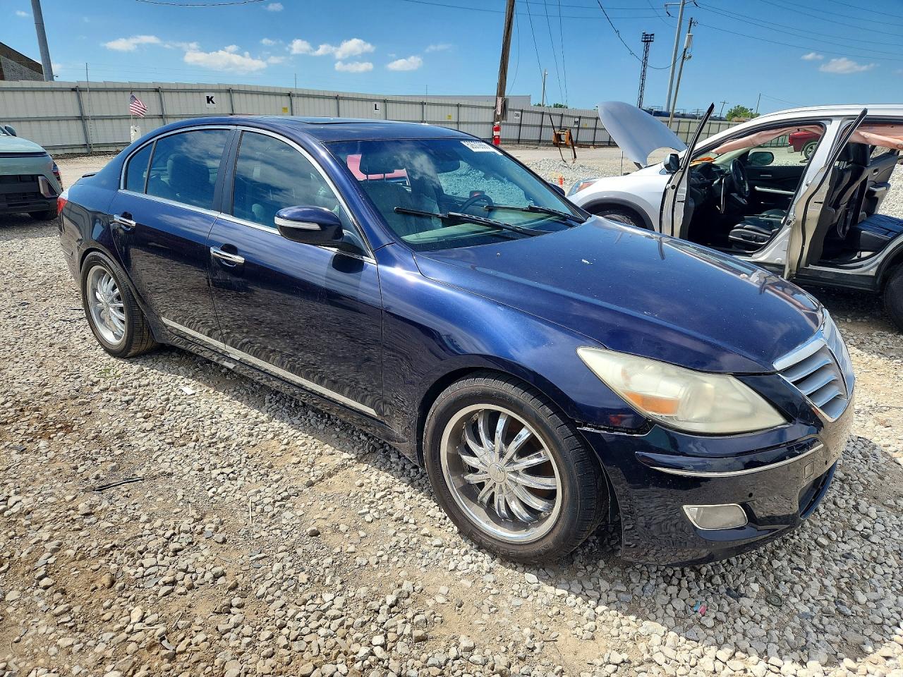 2011 Hyundai Genesis 4.6l Blue vin: KMHGC4DF2BU124516