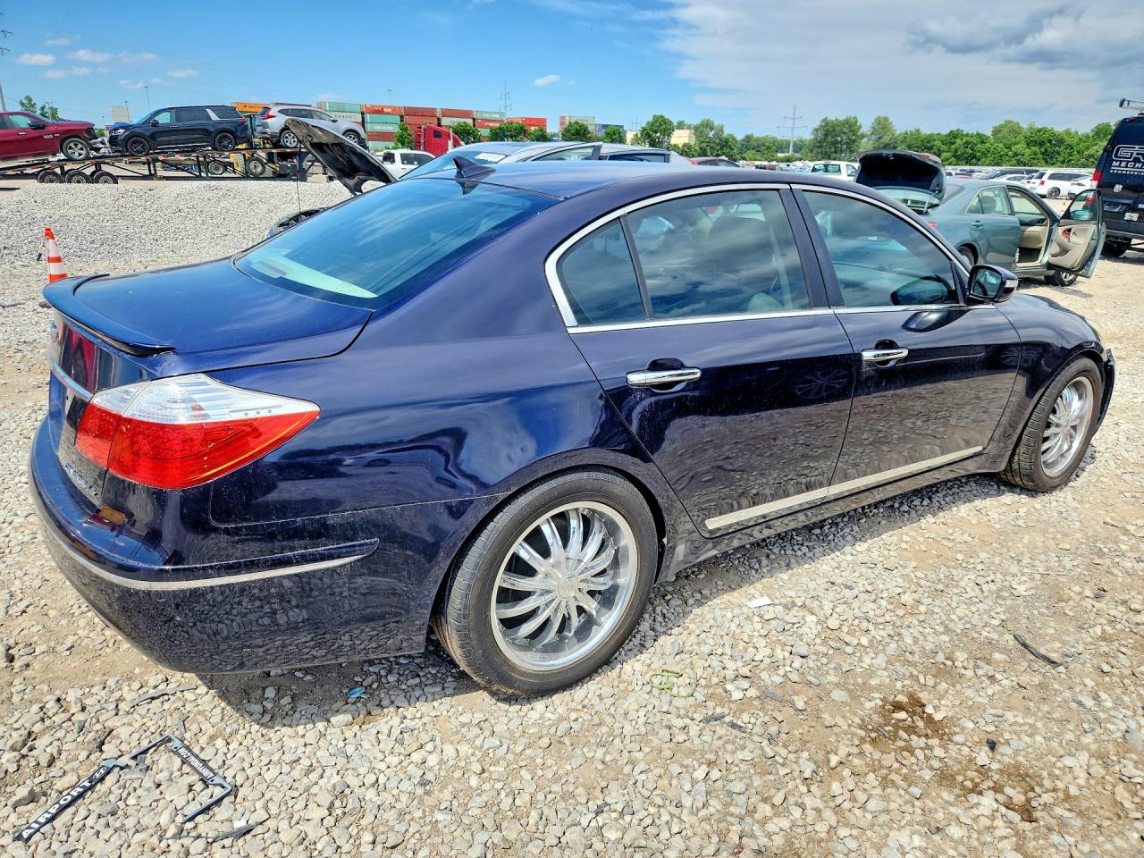2011 Hyundai Genesis 4.6l Blue vin: KMHGC4DF2BU124516
