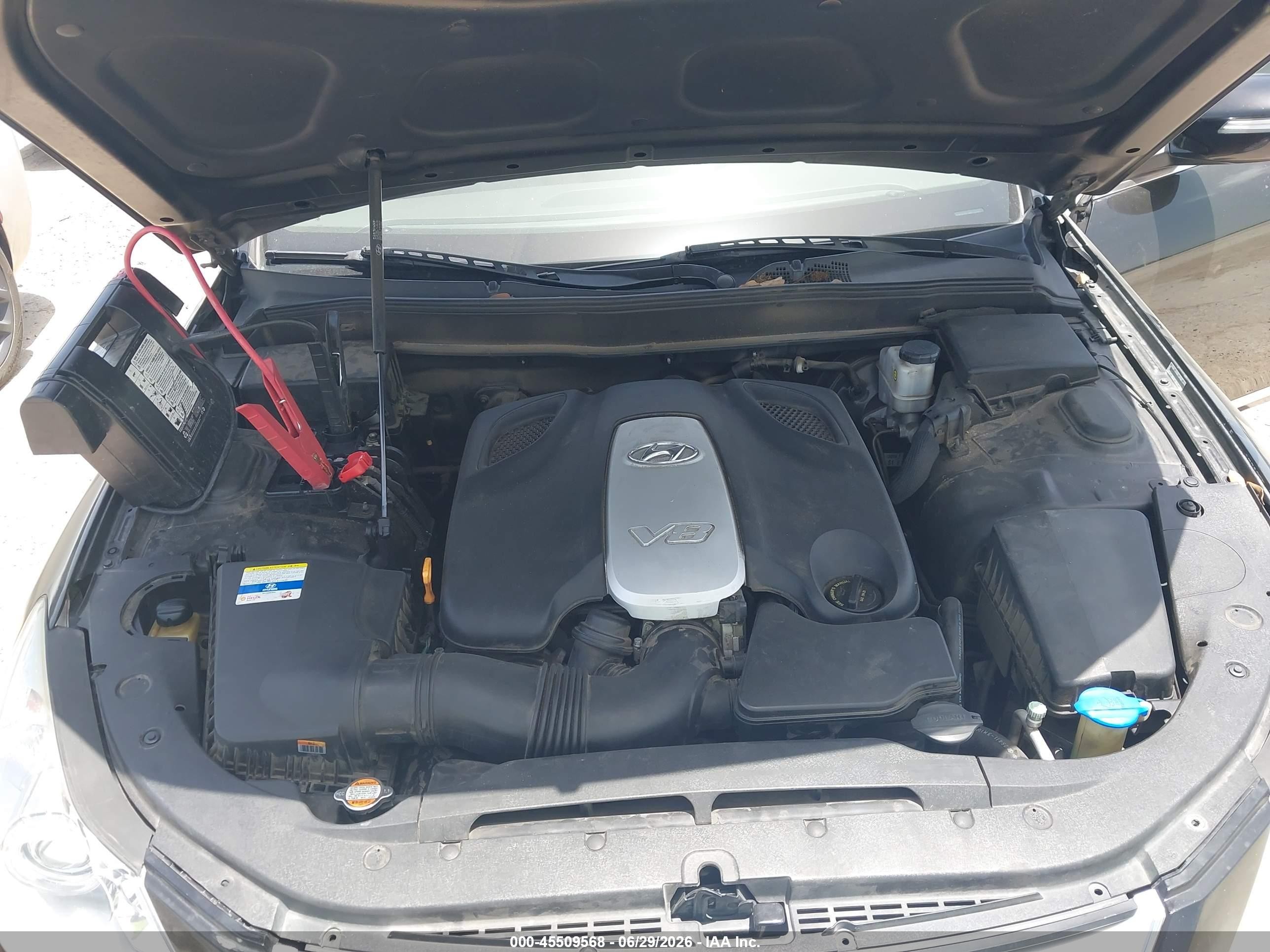 2011 Hyundai Genesis 4.6 Black vin: KMHGC4DF2BU125360