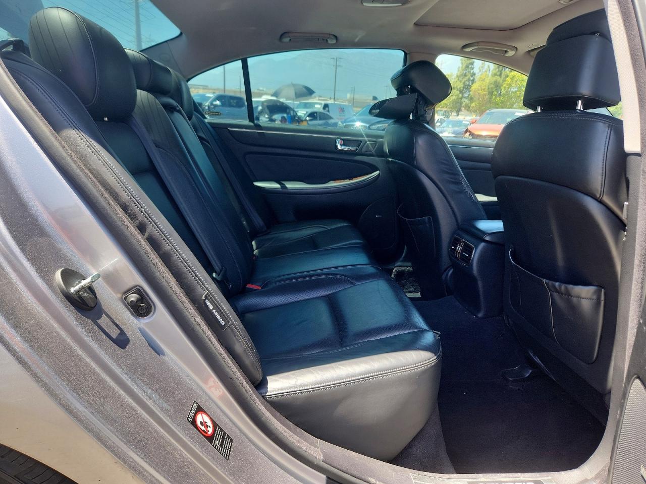 2011 Hyundai Genesis 4.6l Silver vin: KMHGC4DF2BU129795