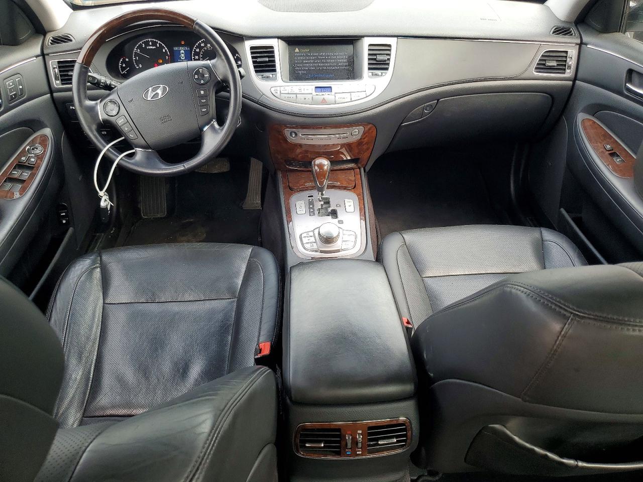 2011 Hyundai Genesis 4.6l Black vin: KMHGC4DF2BU133720