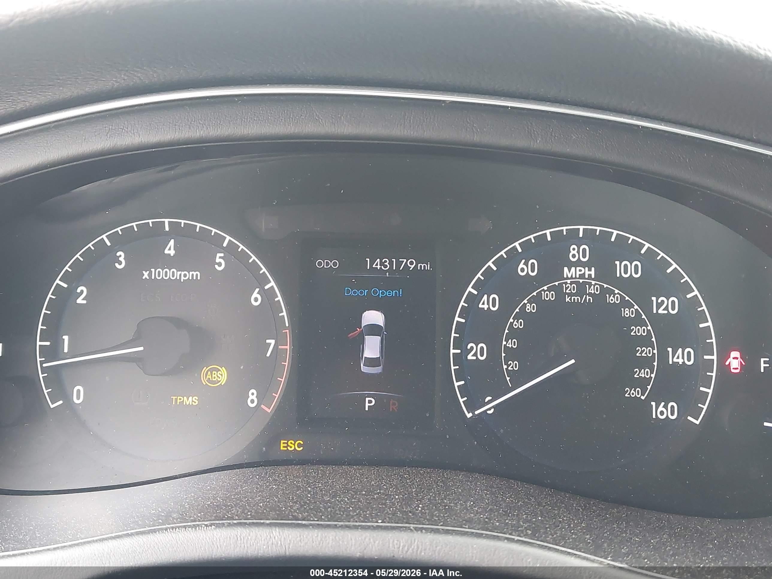 2012 Hyundai Genesis 4.6 Black vin: KMHGC4DF2CU168761