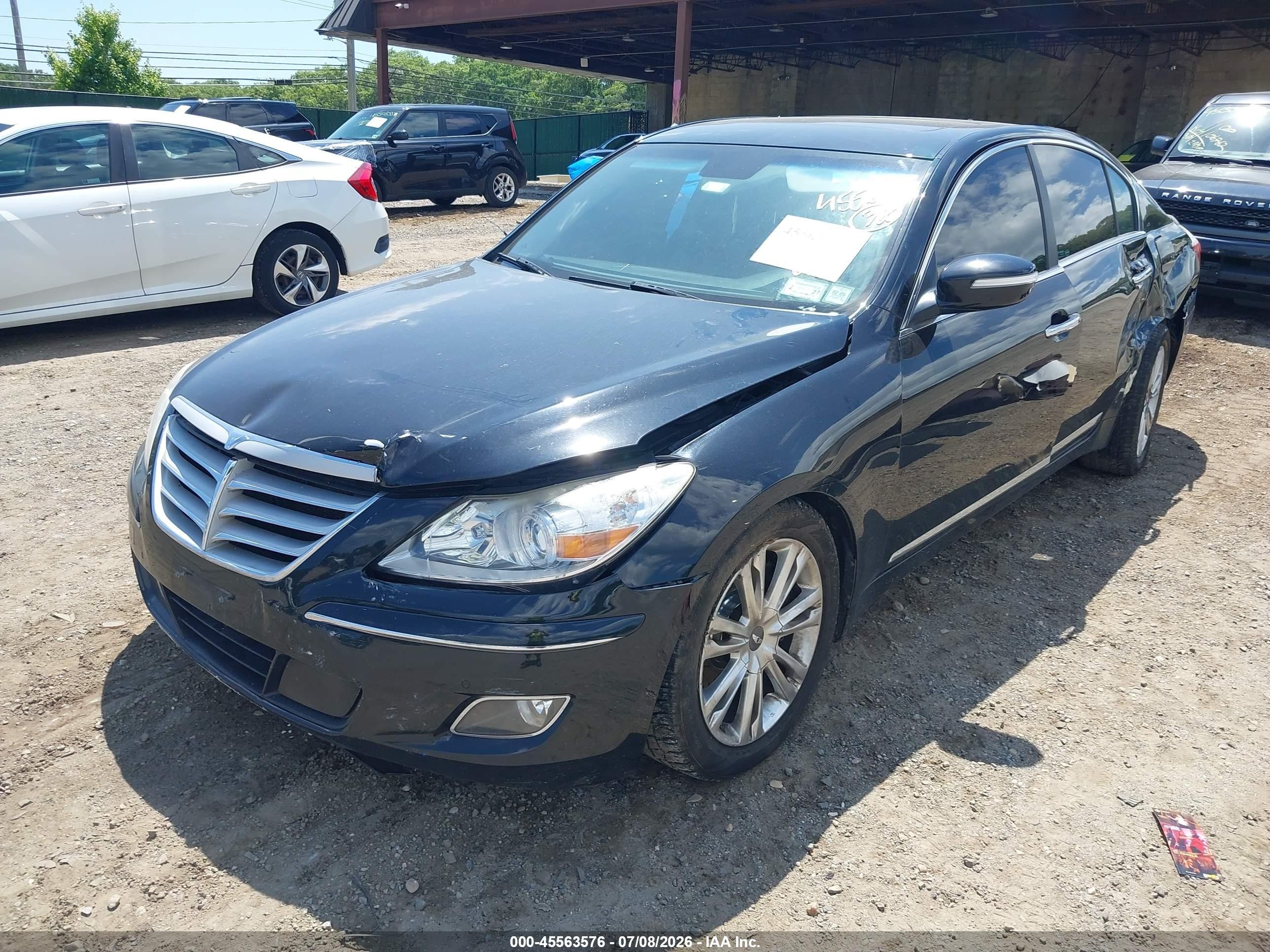 2010 Hyundai Genesis 4.6 Black vin: KMHGC4DF3AU092478