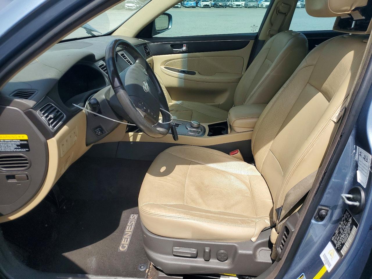 2011 Hyundai Genesis 4.6l Blue vin: KMHGC4DF3BU126890