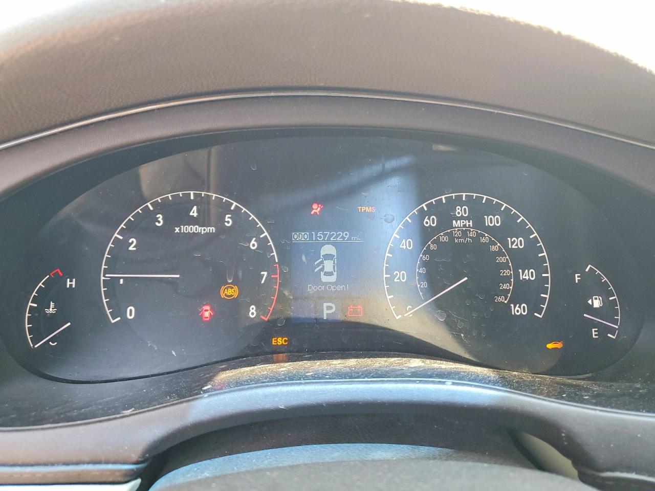 2010 Hyundai Genesis 4.6l Silver vin: KMHGC4DF4AU072921