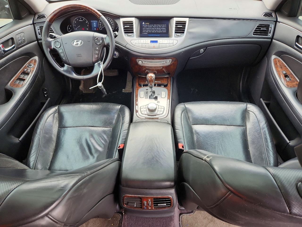 2010 Hyundai Genesis 4.6l Black vin: KMHGC4DF5AU072233