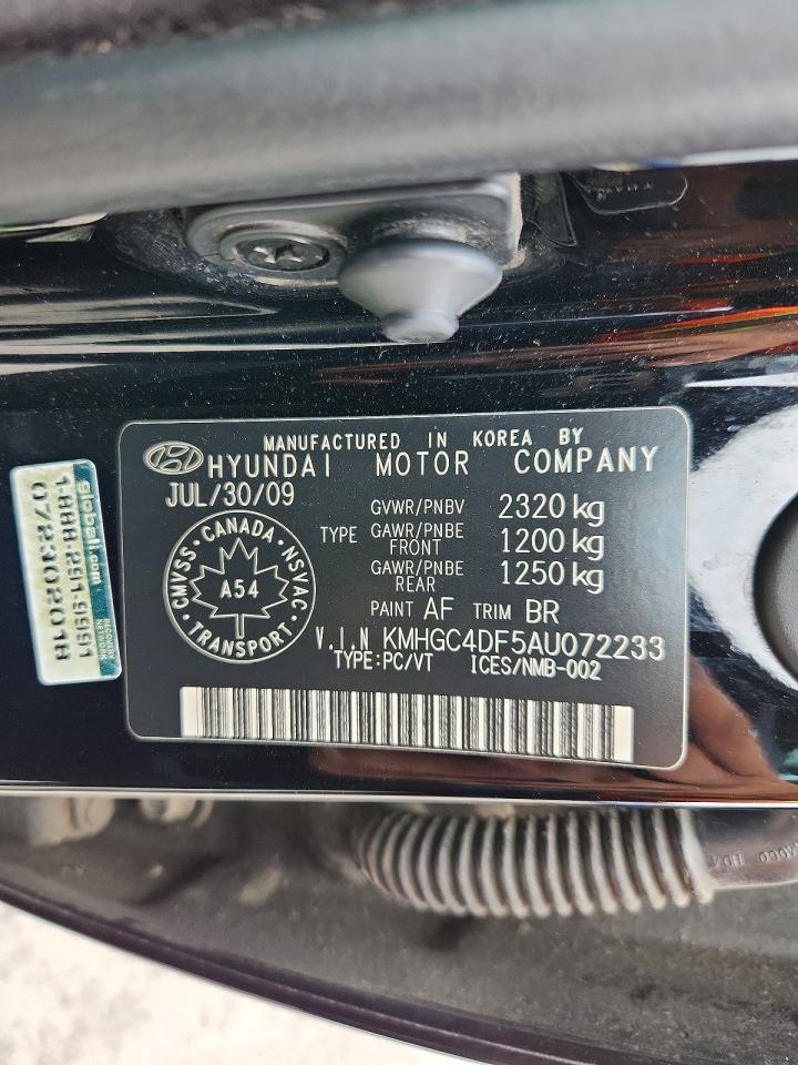 2010 Hyundai Genesis 4.6l Black vin: KMHGC4DF5AU072233