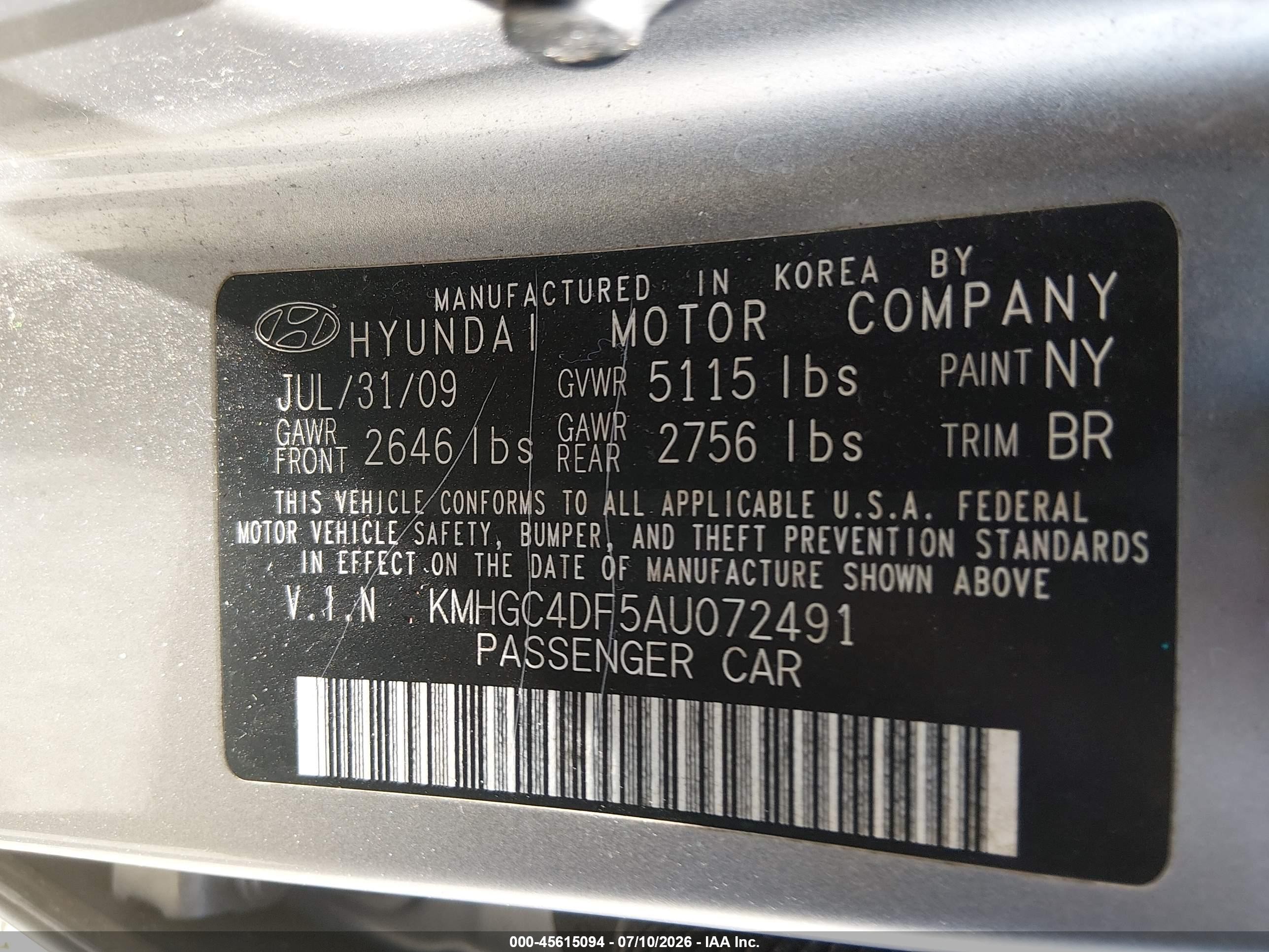 2010 Hyundai Genesis 4.6 Silver vin: KMHGC4DF5AU072491