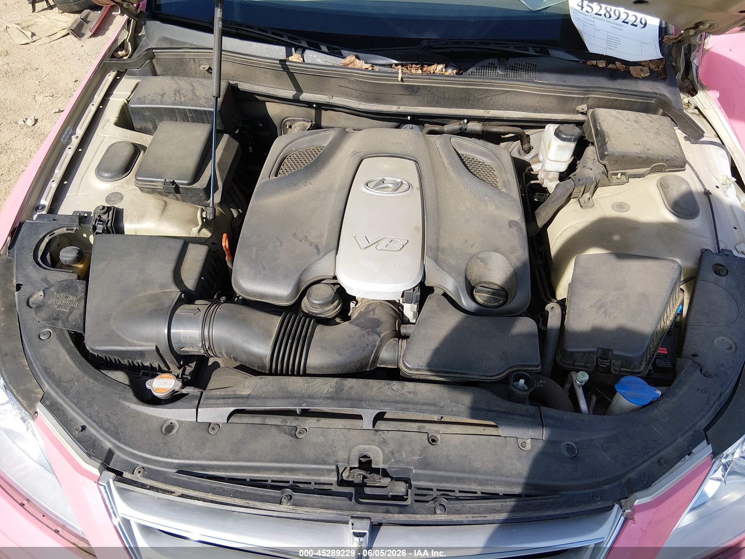 2010 Hyundai Genesis 4.6 Pink vin: KMHGC4DF5AU084205