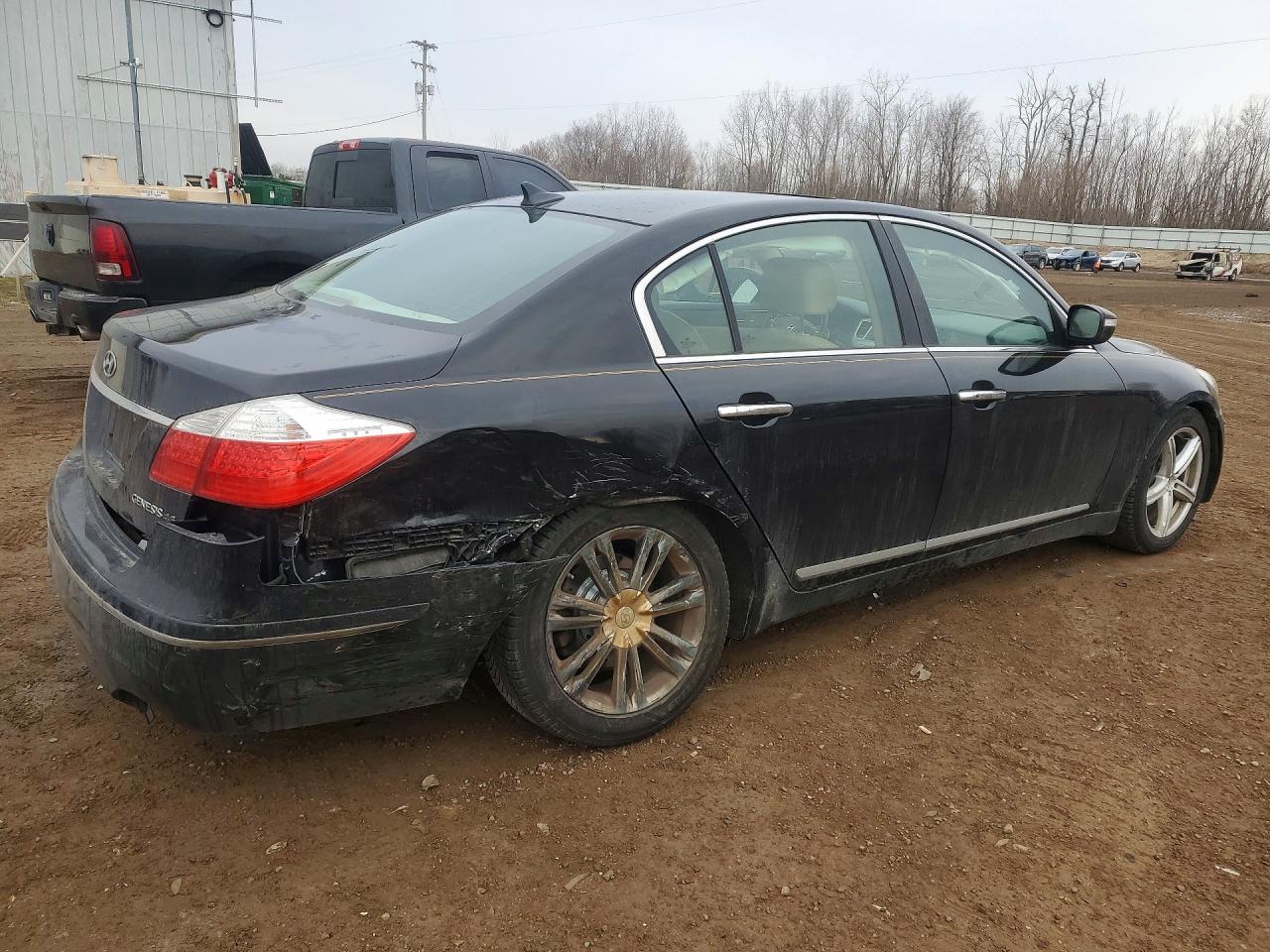 2011 Hyundai Genesis 4.6l V8 Black vin: KMHGC4DF5BU114515