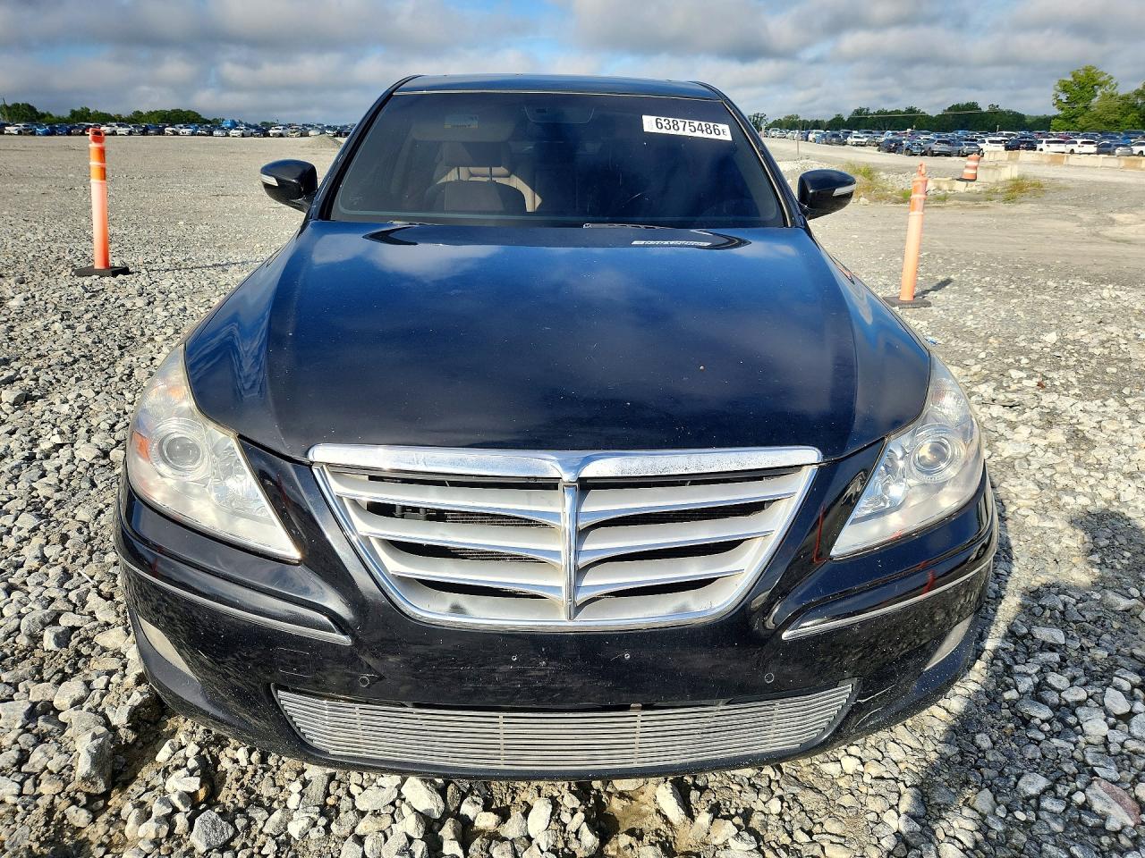 2010 Hyundai Genesis 4.6l Black vin: KMHGC4DF6AU107975