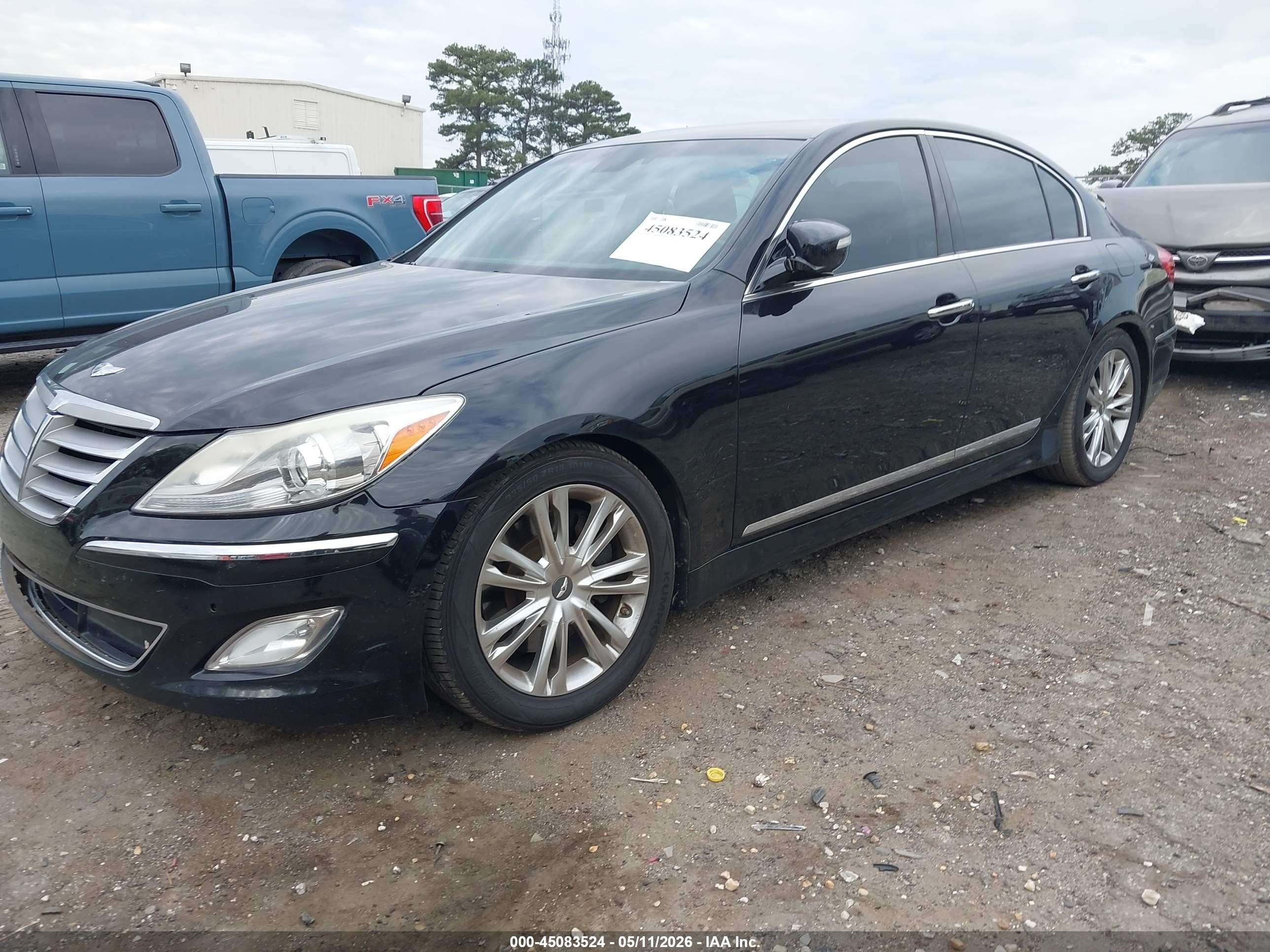 2012 Hyundai Genesis 4.6 Black vin: KMHGC4DF6CU175440