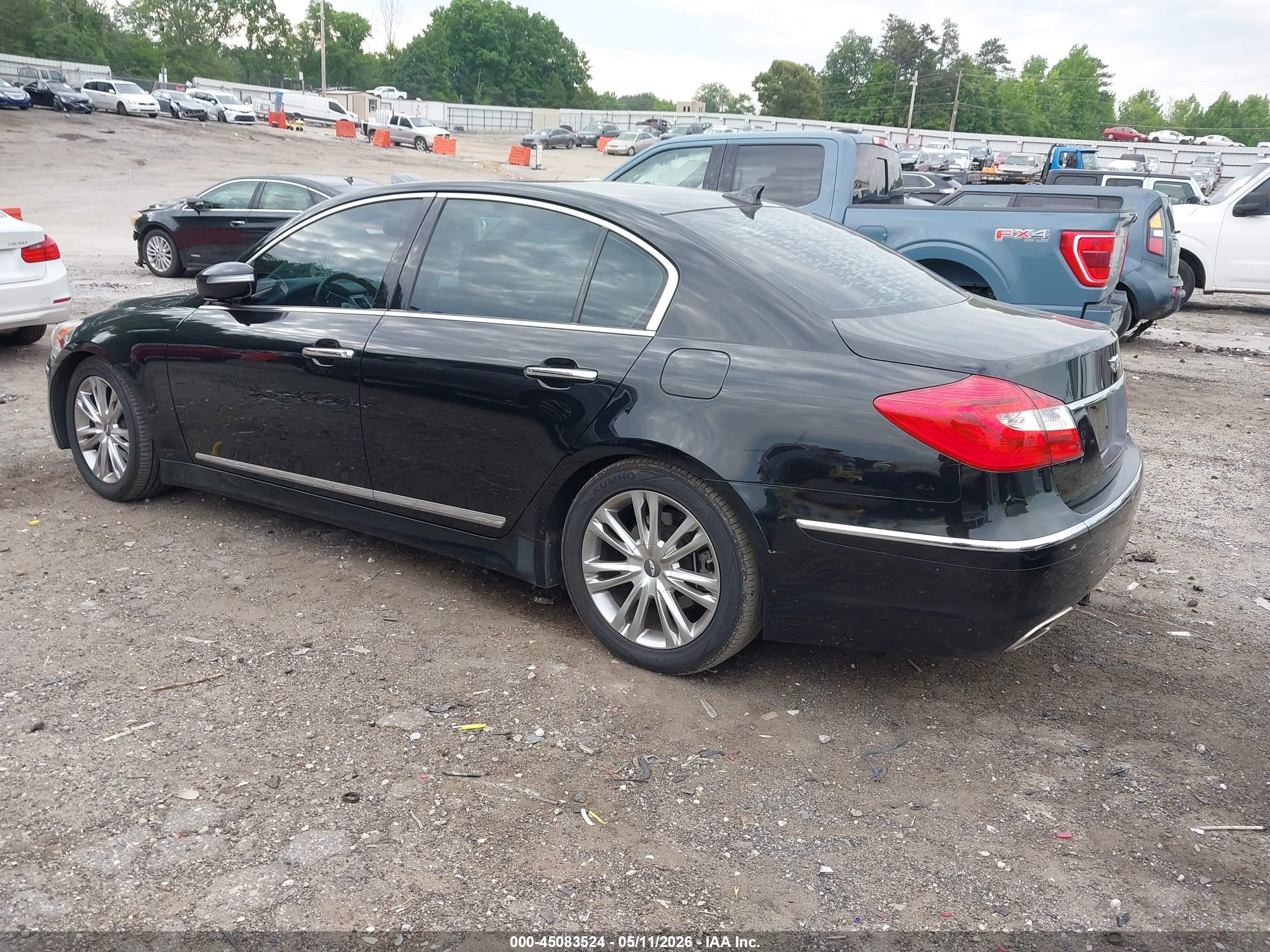2012 Hyundai Genesis 4.6 Black vin: KMHGC4DF6CU175440