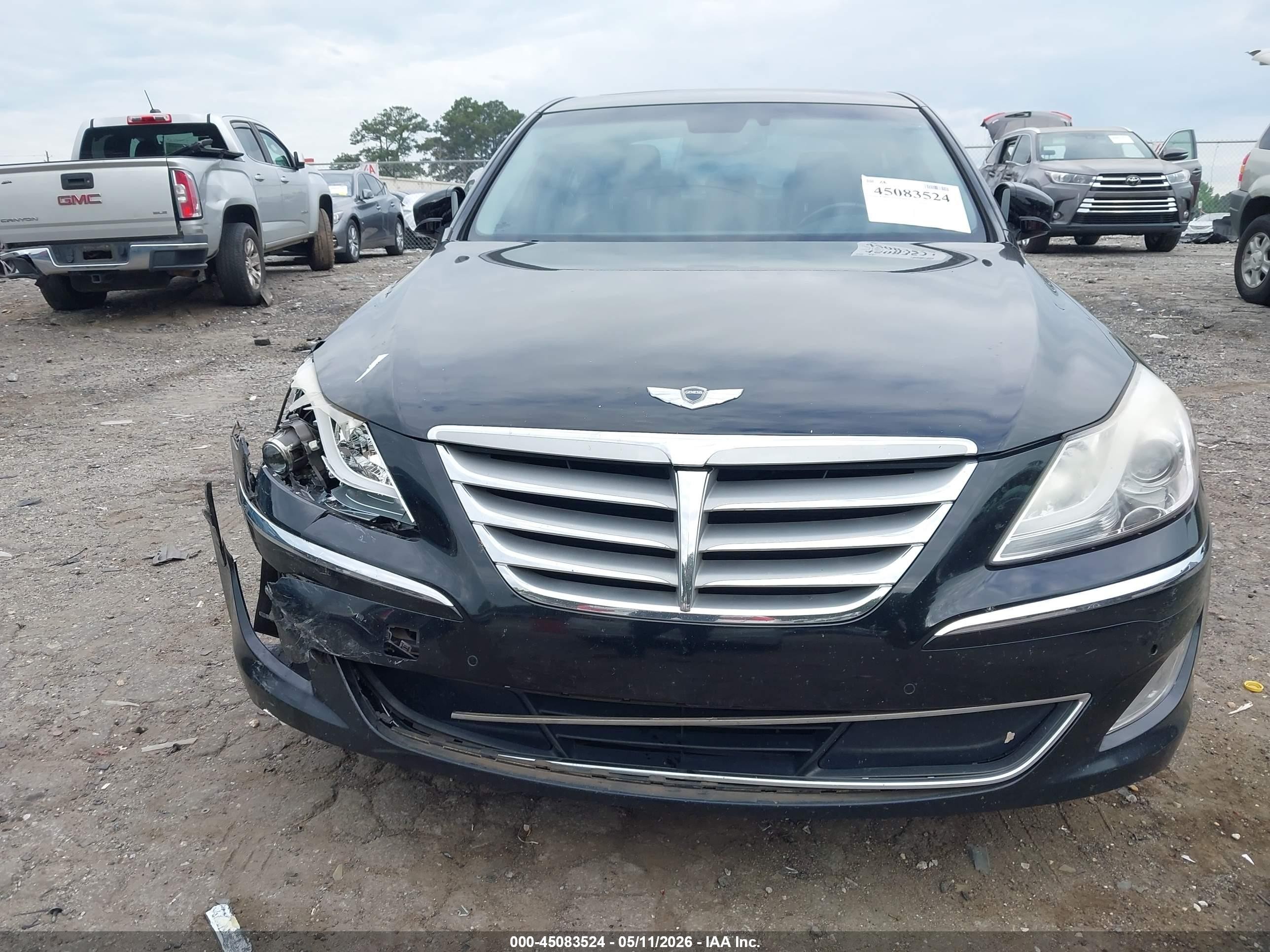 2012 Hyundai Genesis 4.6 Black vin: KMHGC4DF6CU175440