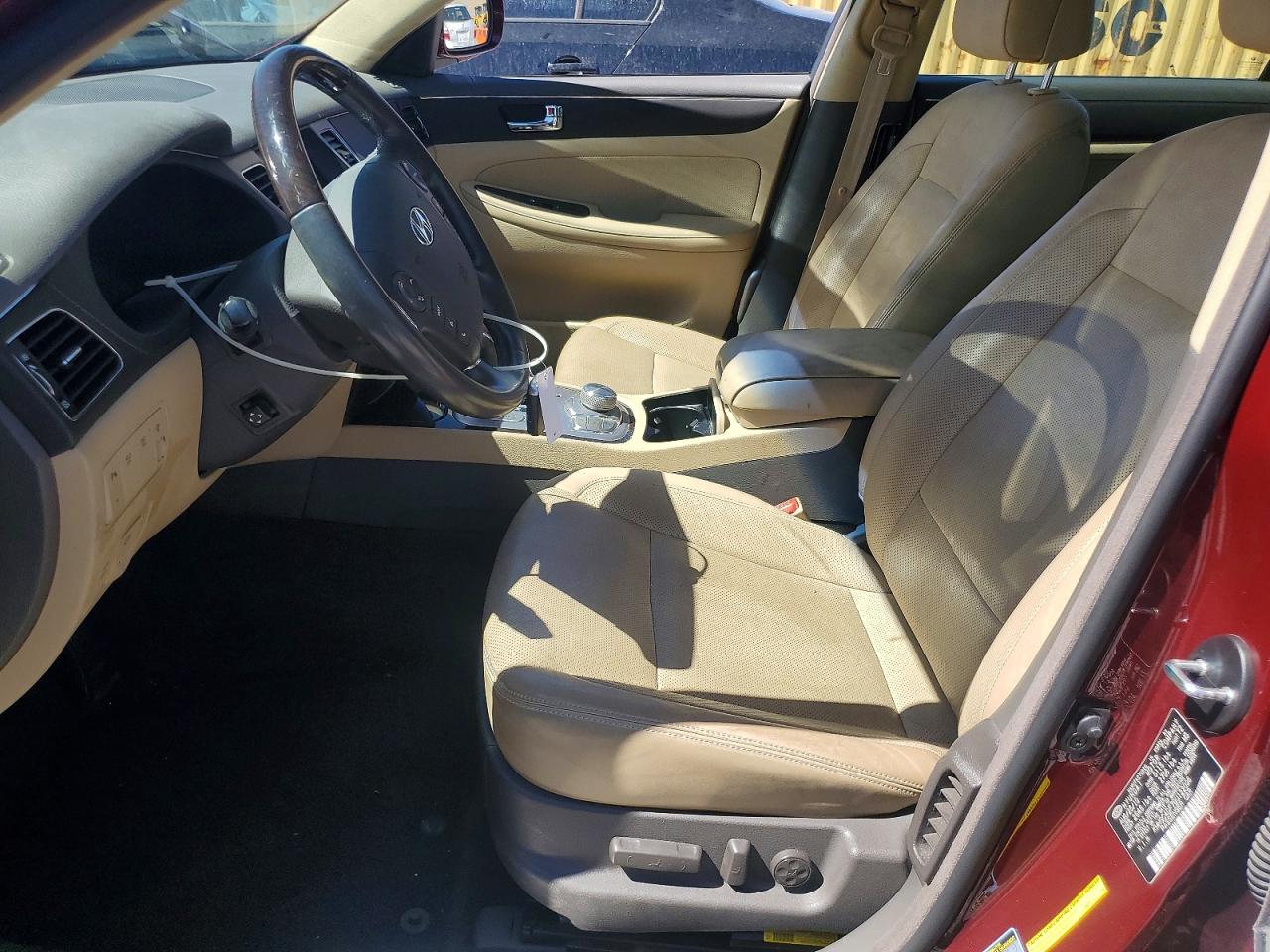 2011 Hyundai Genesis 4.6l Burgundy vin: KMHGC4DF7BU122096