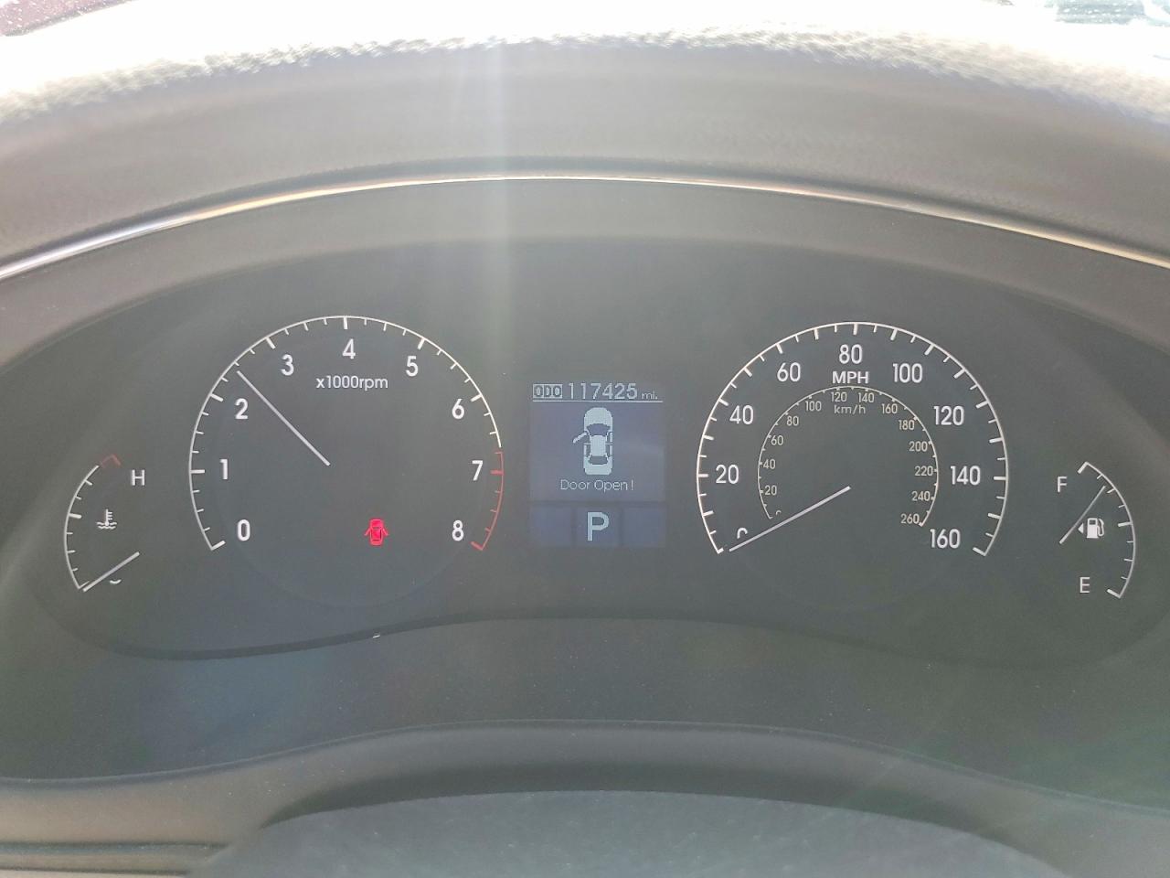 2011 Hyundai Genesis 4.6l Burgundy vin: KMHGC4DF7BU122096