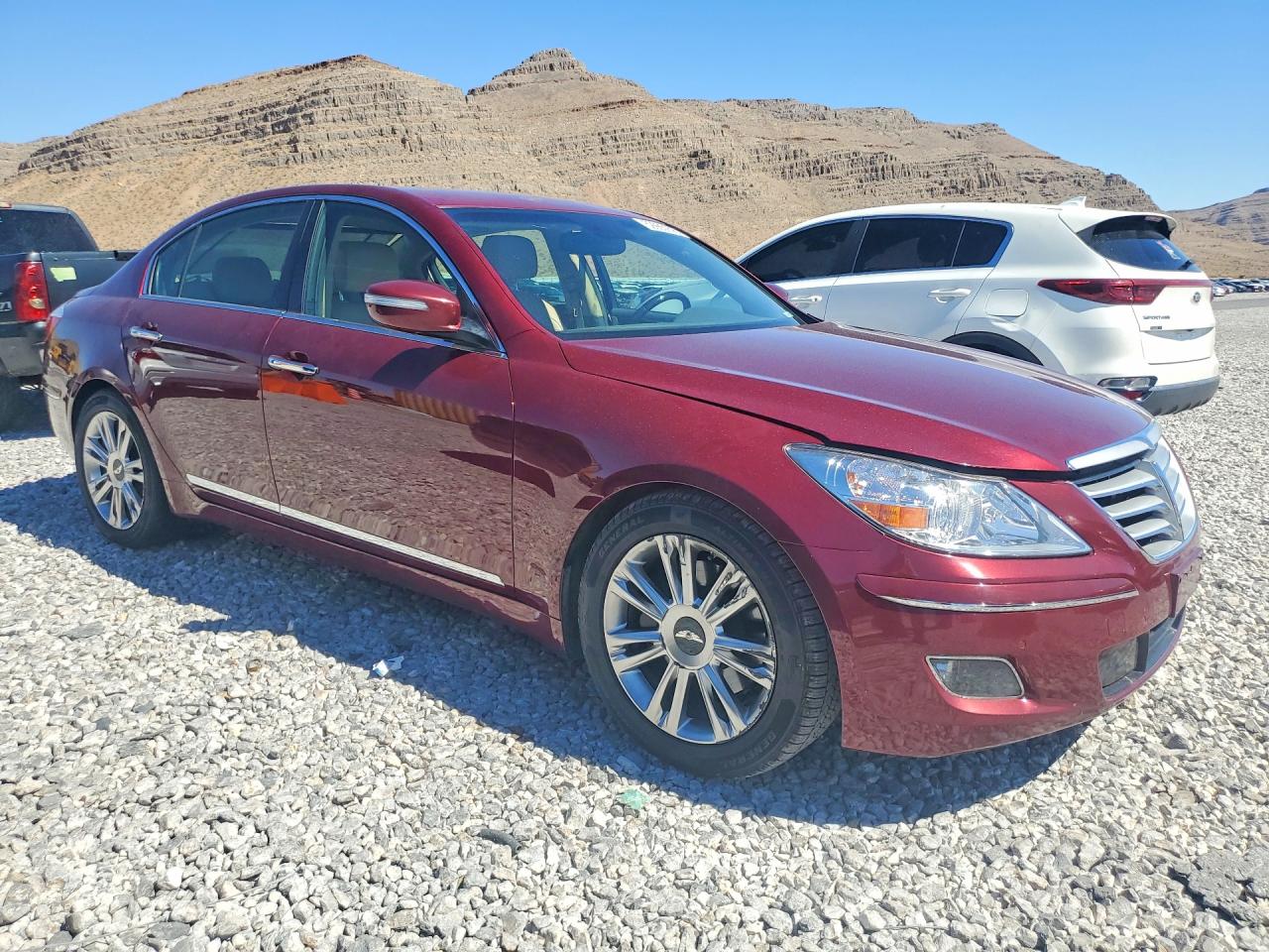 2011 Hyundai Genesis 4.6l Burgundy vin: KMHGC4DF7BU122096