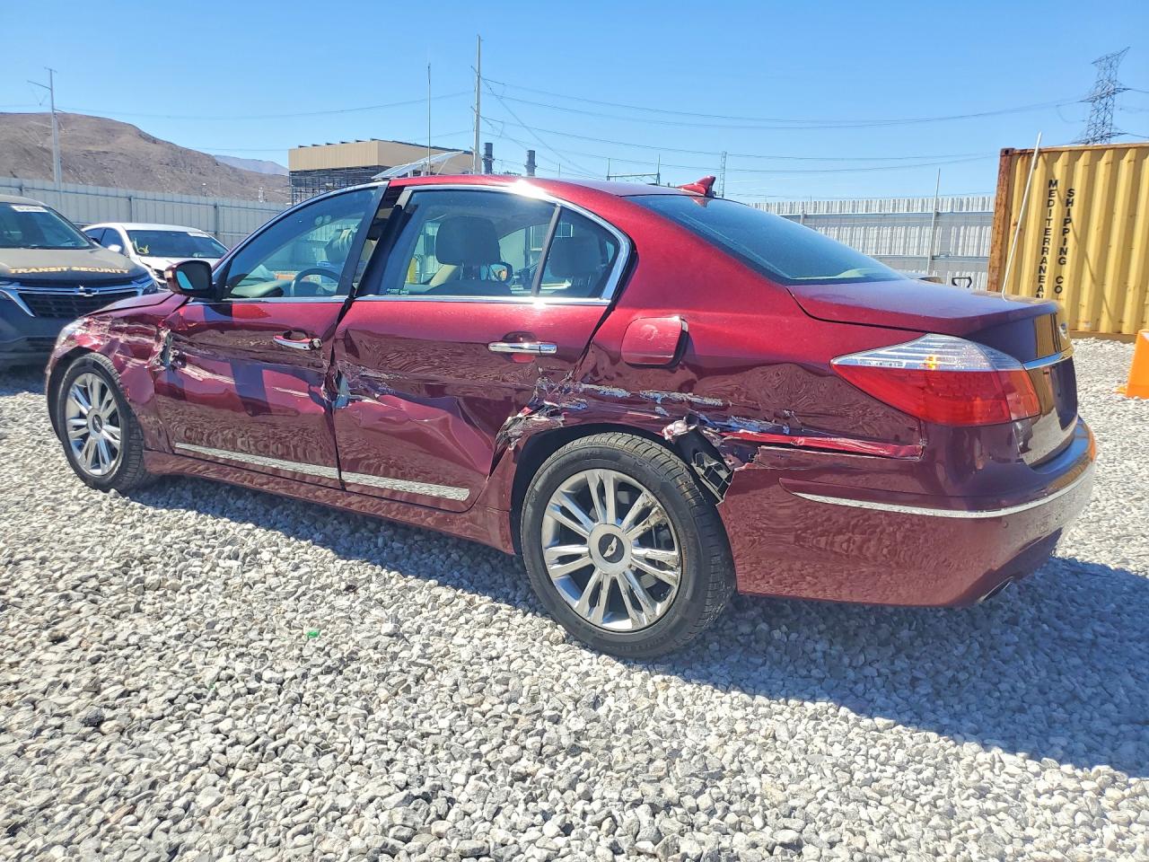 2011 Hyundai Genesis 4.6l Burgundy vin: KMHGC4DF7BU122096