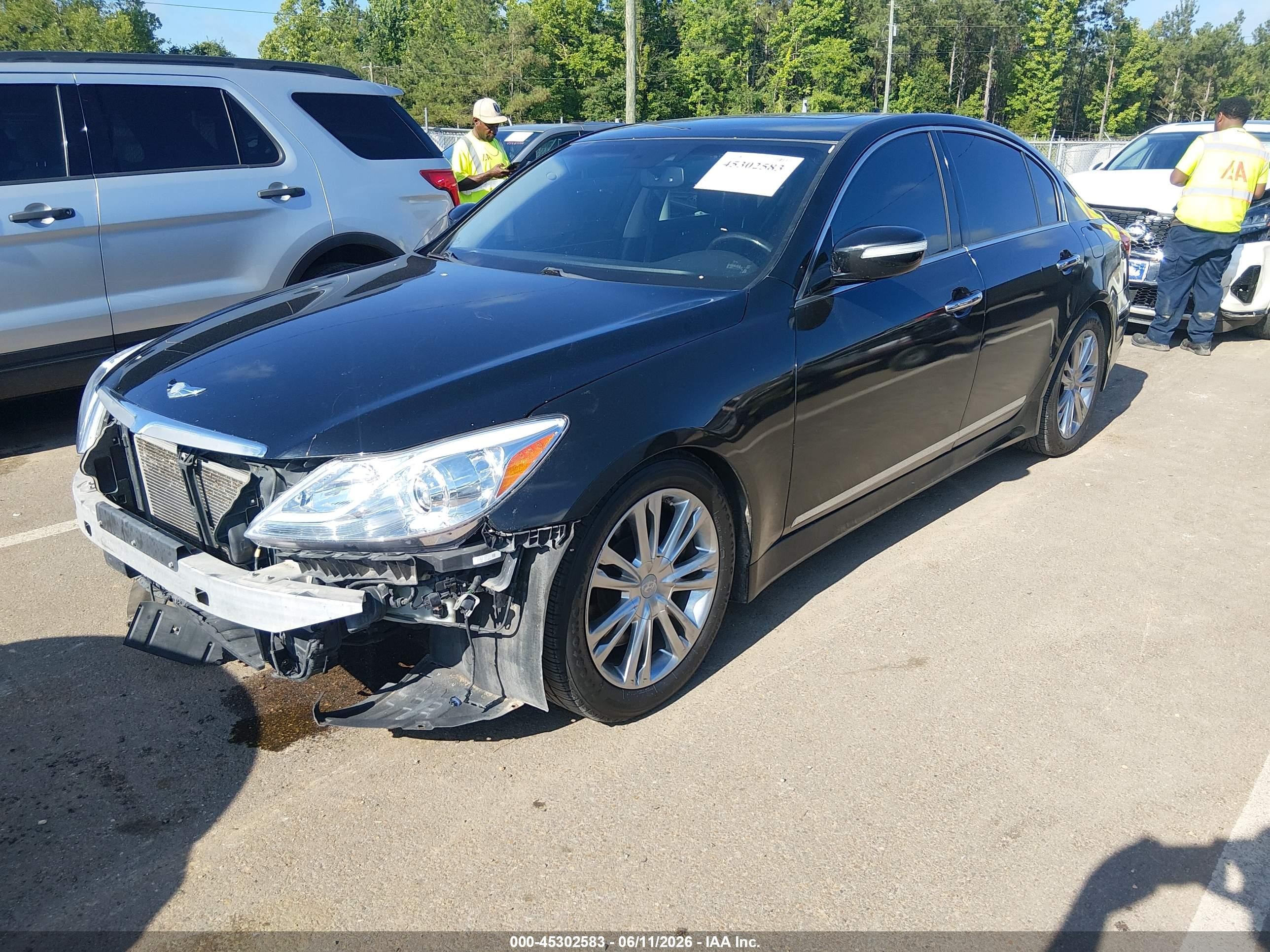 2012 Hyundai Genesis 4.6 Black vin: KMHGC4DF7CU193221