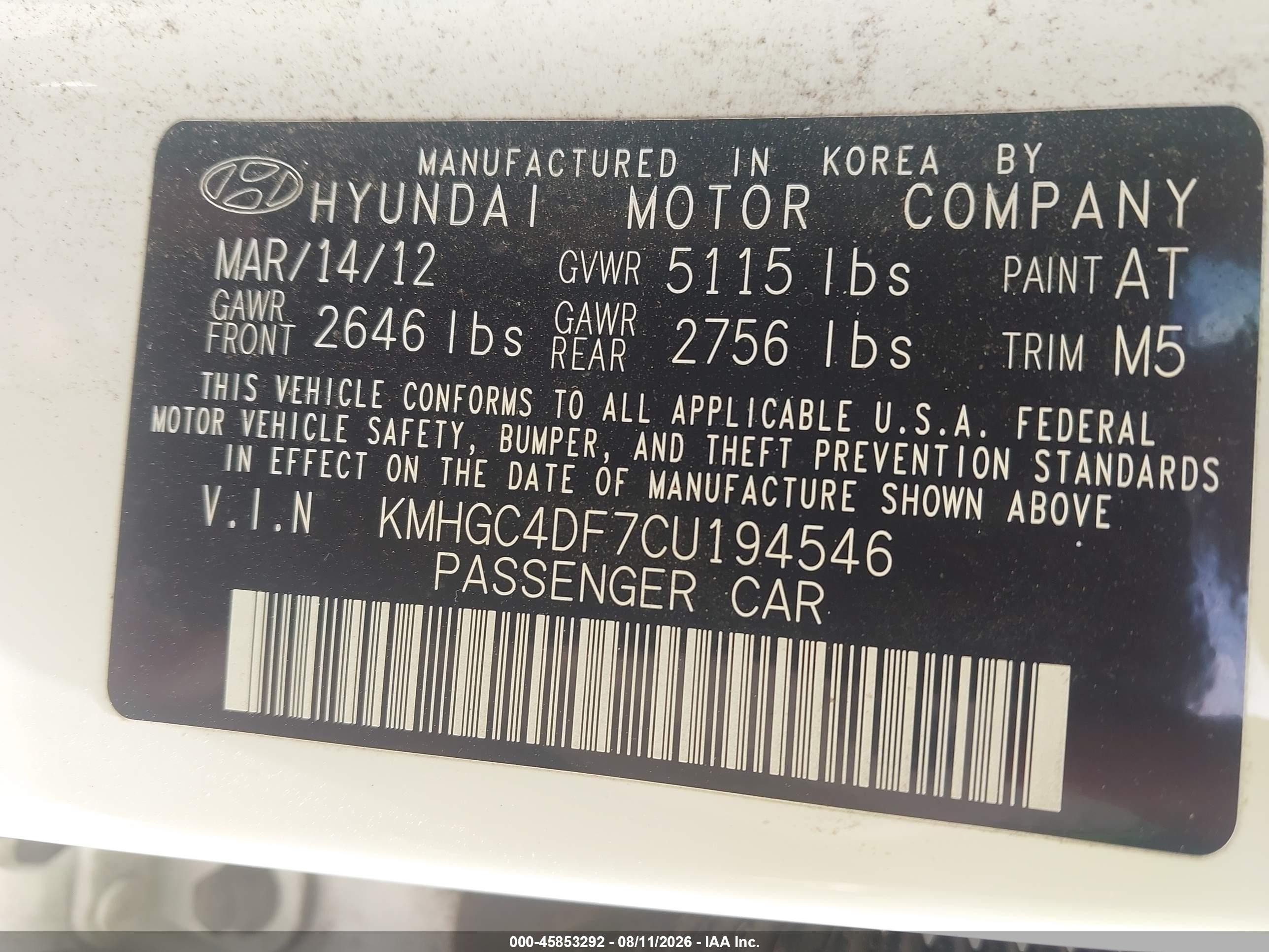 2012 Hyundai Genesis 4.6 White vin: KMHGC4DF7CU194546