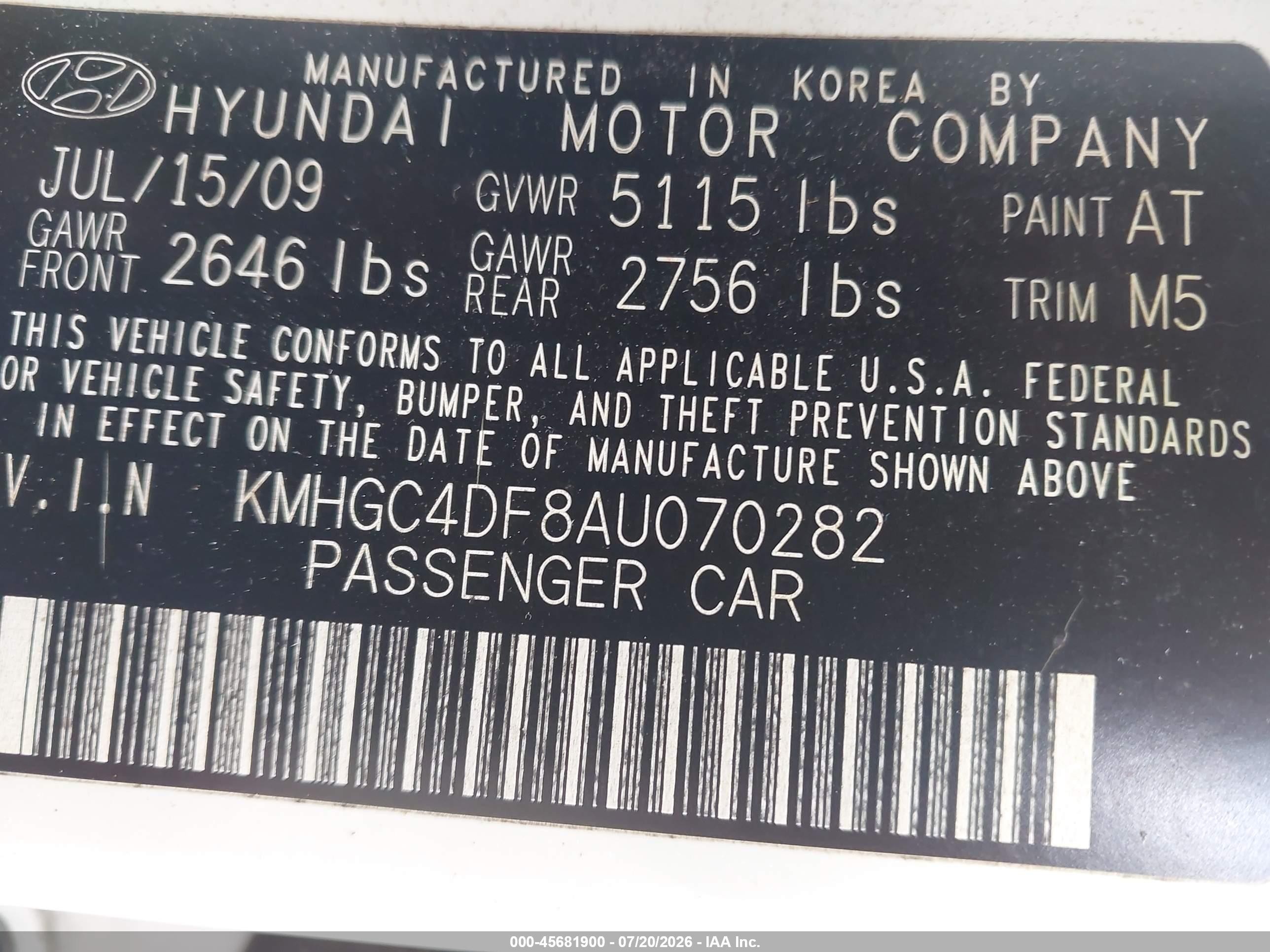 2010 Hyundai Genesis 4.6 White vin: KMHGC4DF8AU070282