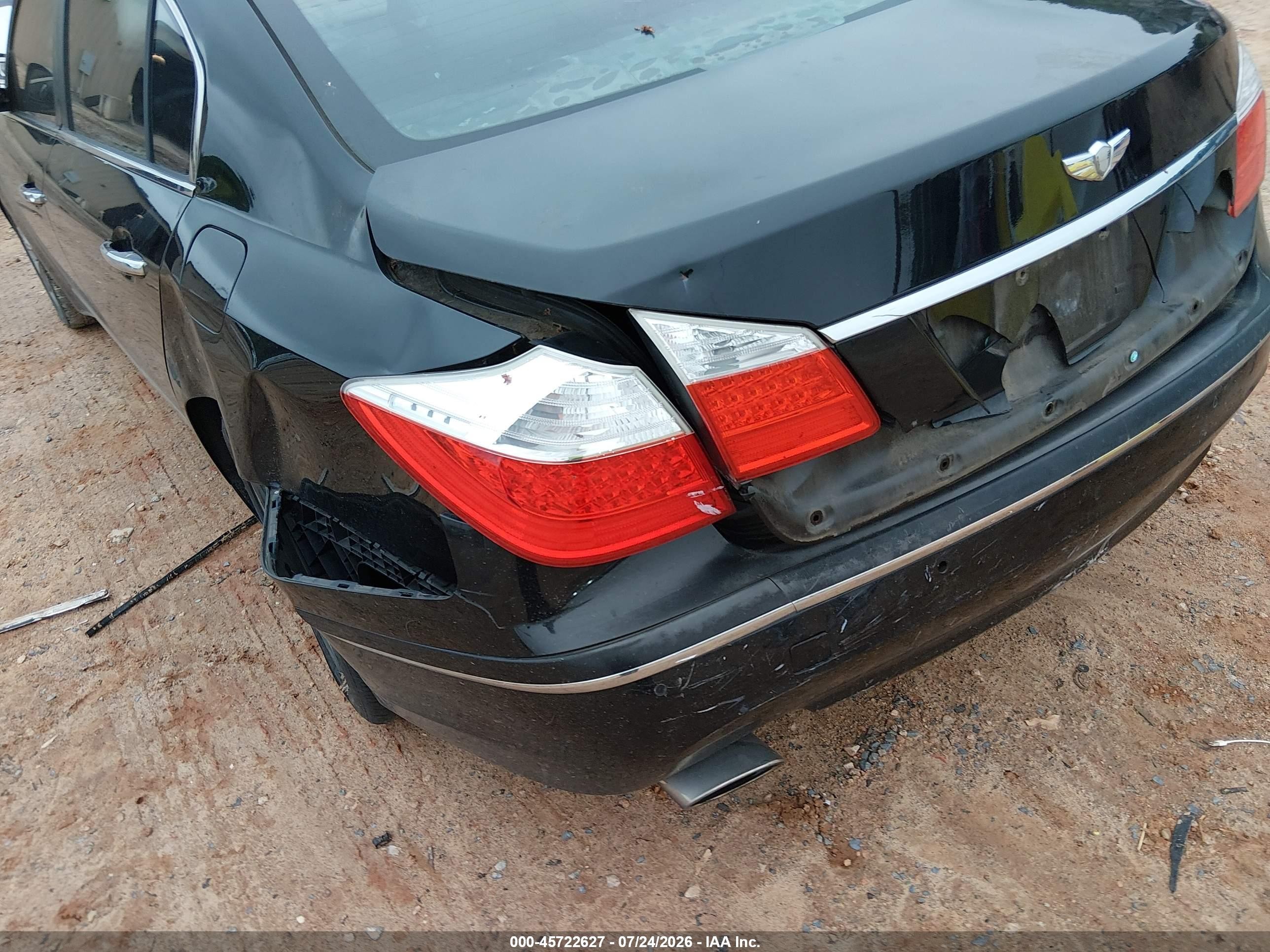 2011 Hyundai Genesis 4.6 Черный vin: KMHGC4DF8BU119515