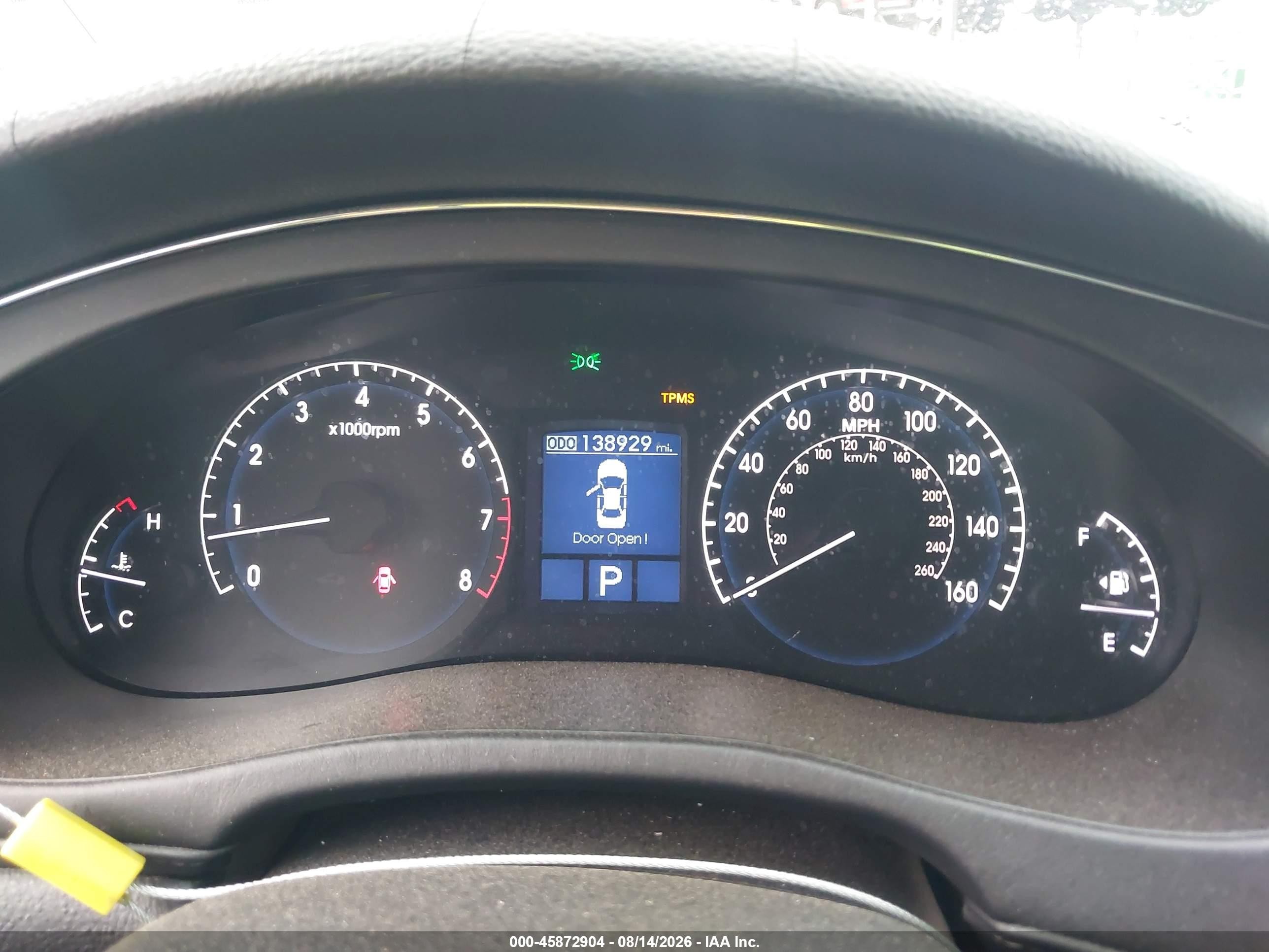 2011 Hyundai Genesis 4.6 Черный vin: KMHGC4DF8BU126514
