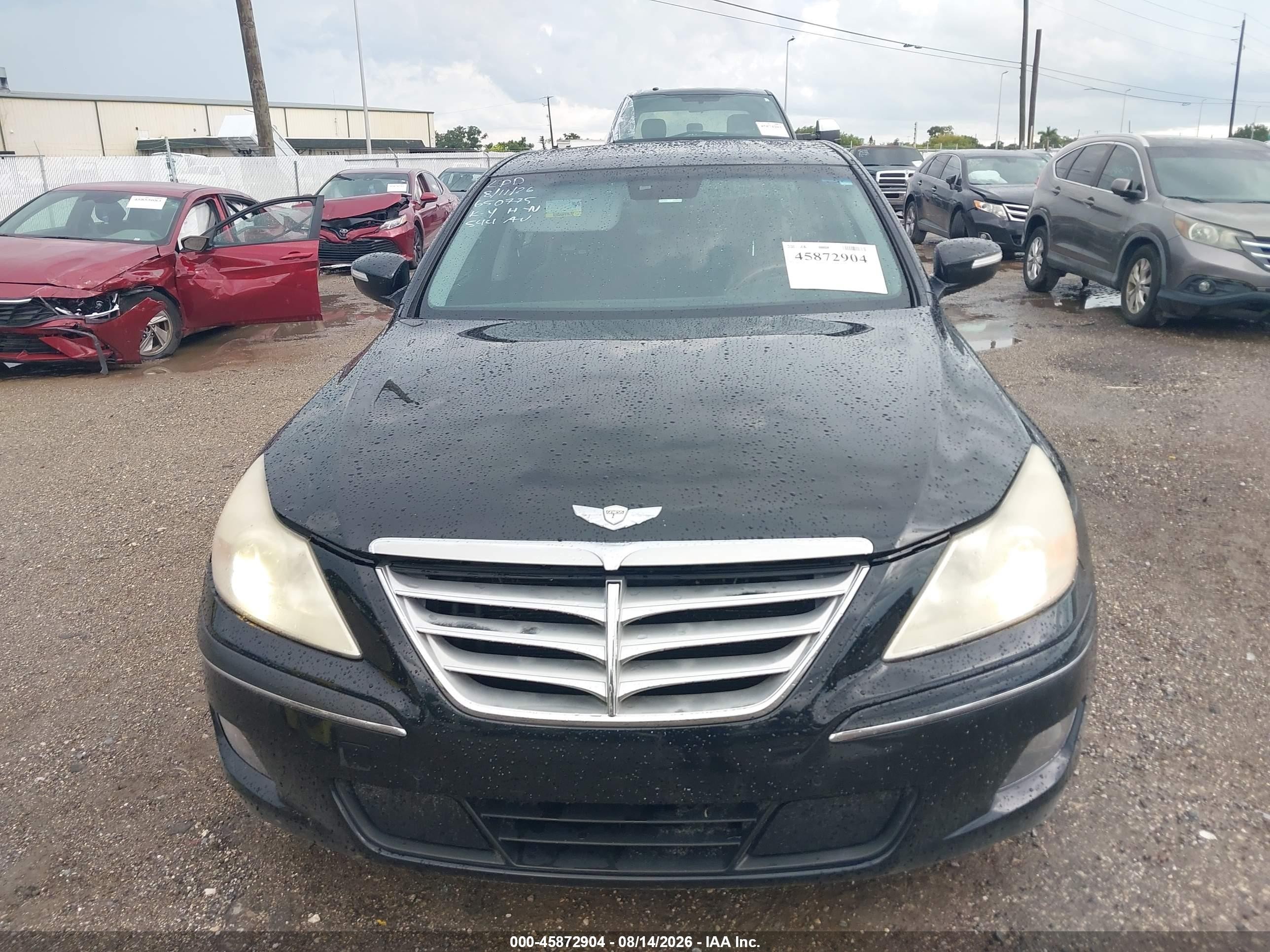 2011 Hyundai Genesis 4.6 Черный vin: KMHGC4DF8BU126514