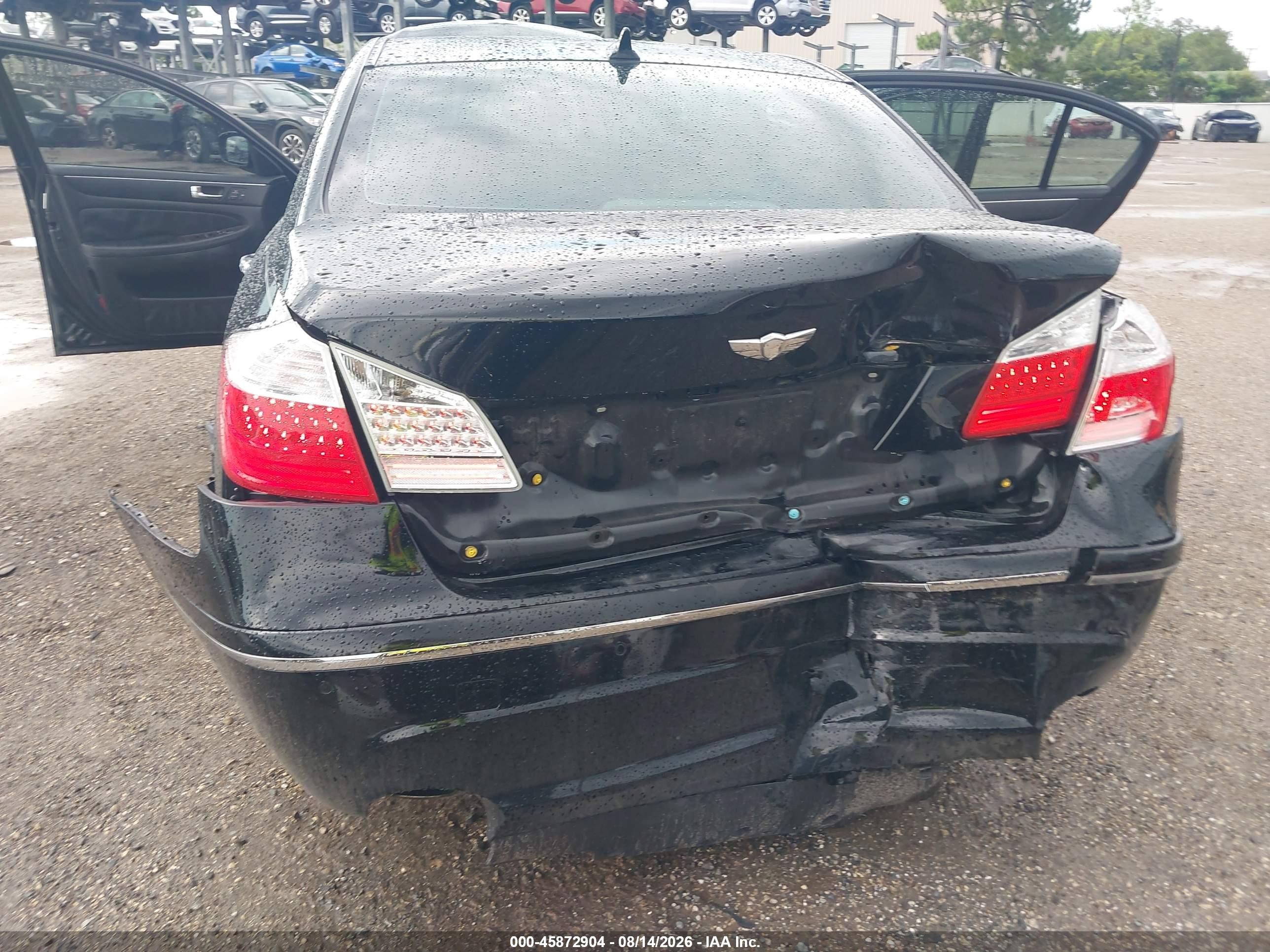 2011 Hyundai Genesis 4.6 Черный vin: KMHGC4DF8BU126514