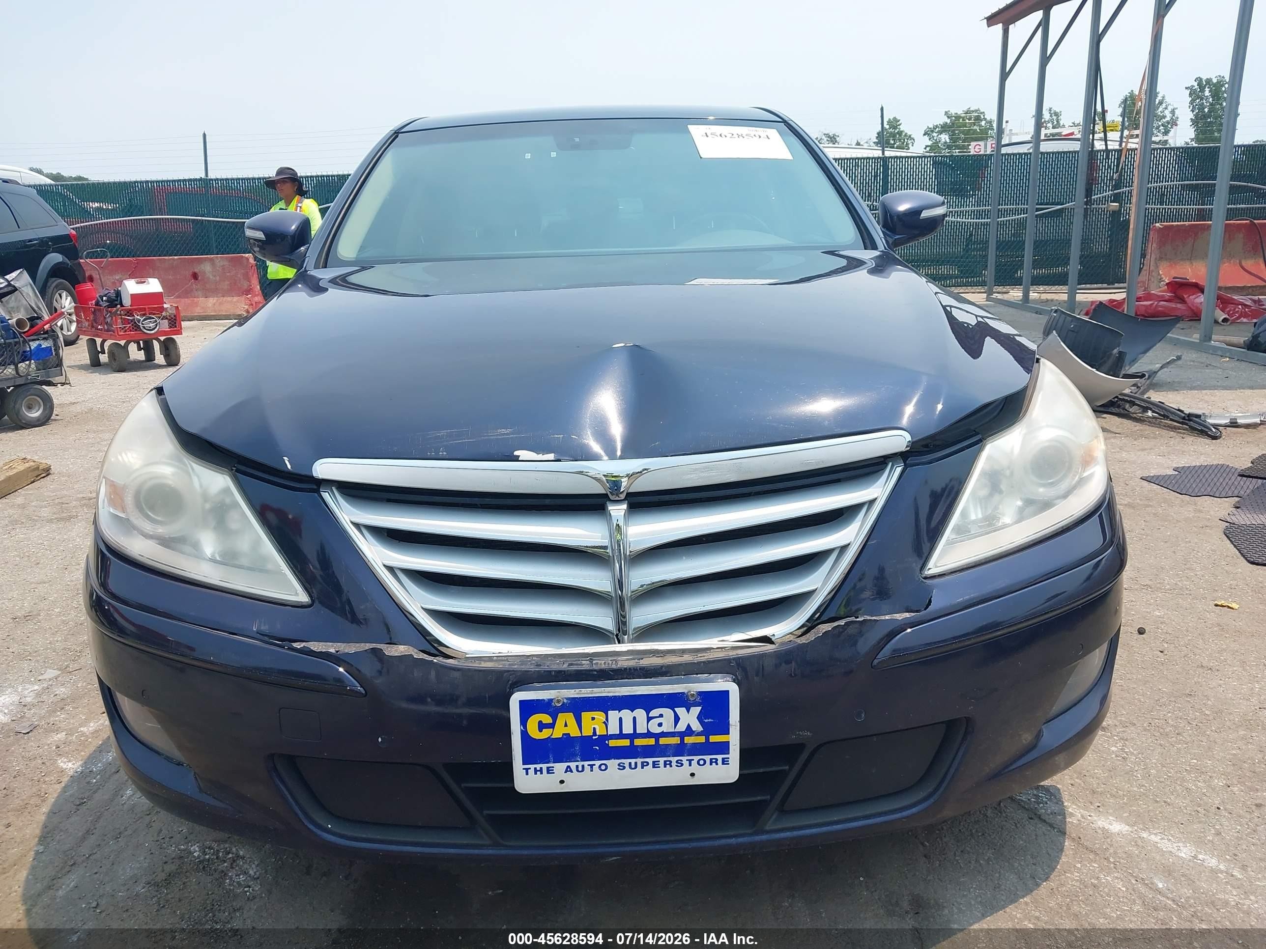 2010 Hyundai Genesis 4.6 Blue vin: KMHGC4DF9AU085549