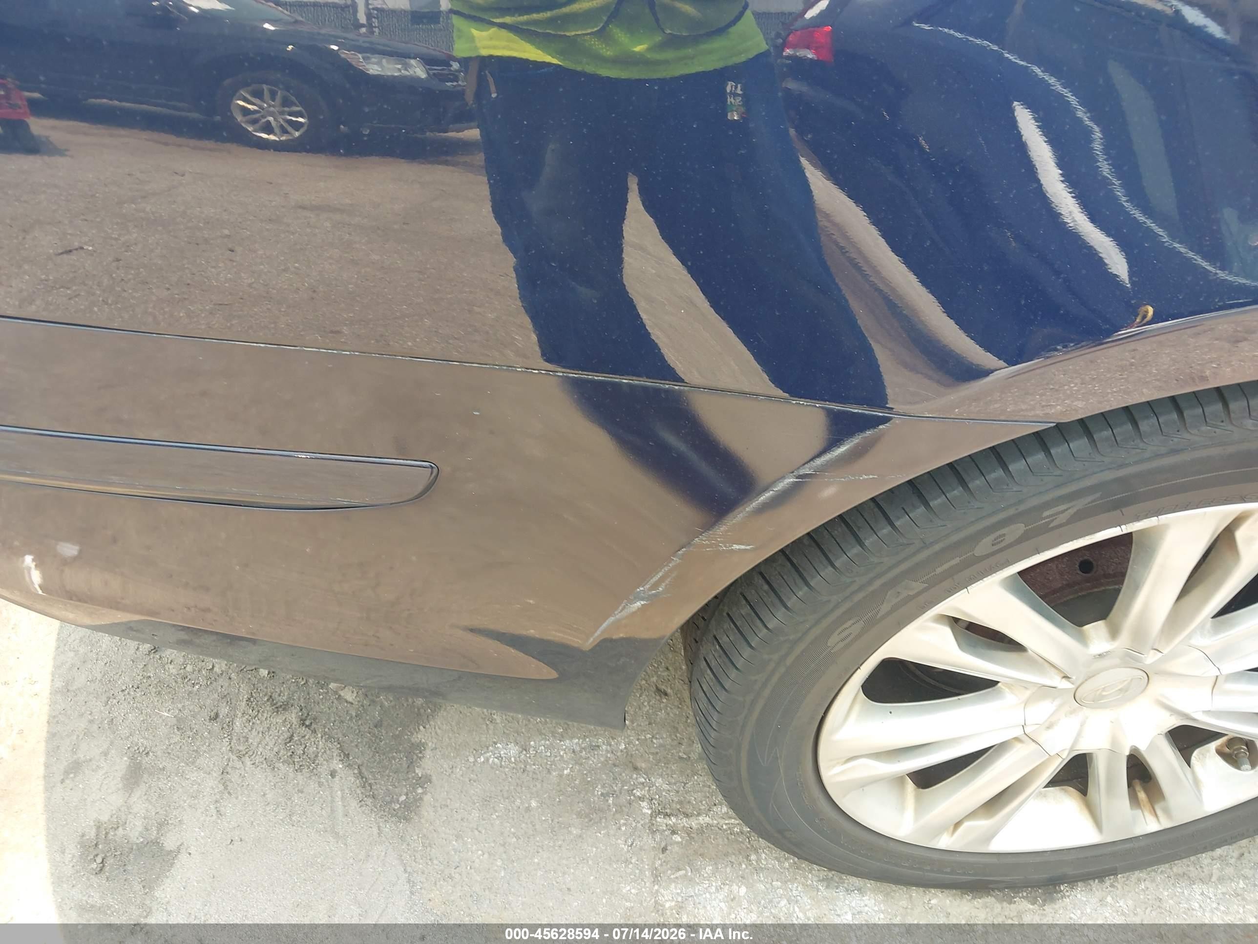 2010 Hyundai Genesis 4.6 Blue vin: KMHGC4DF9AU085549