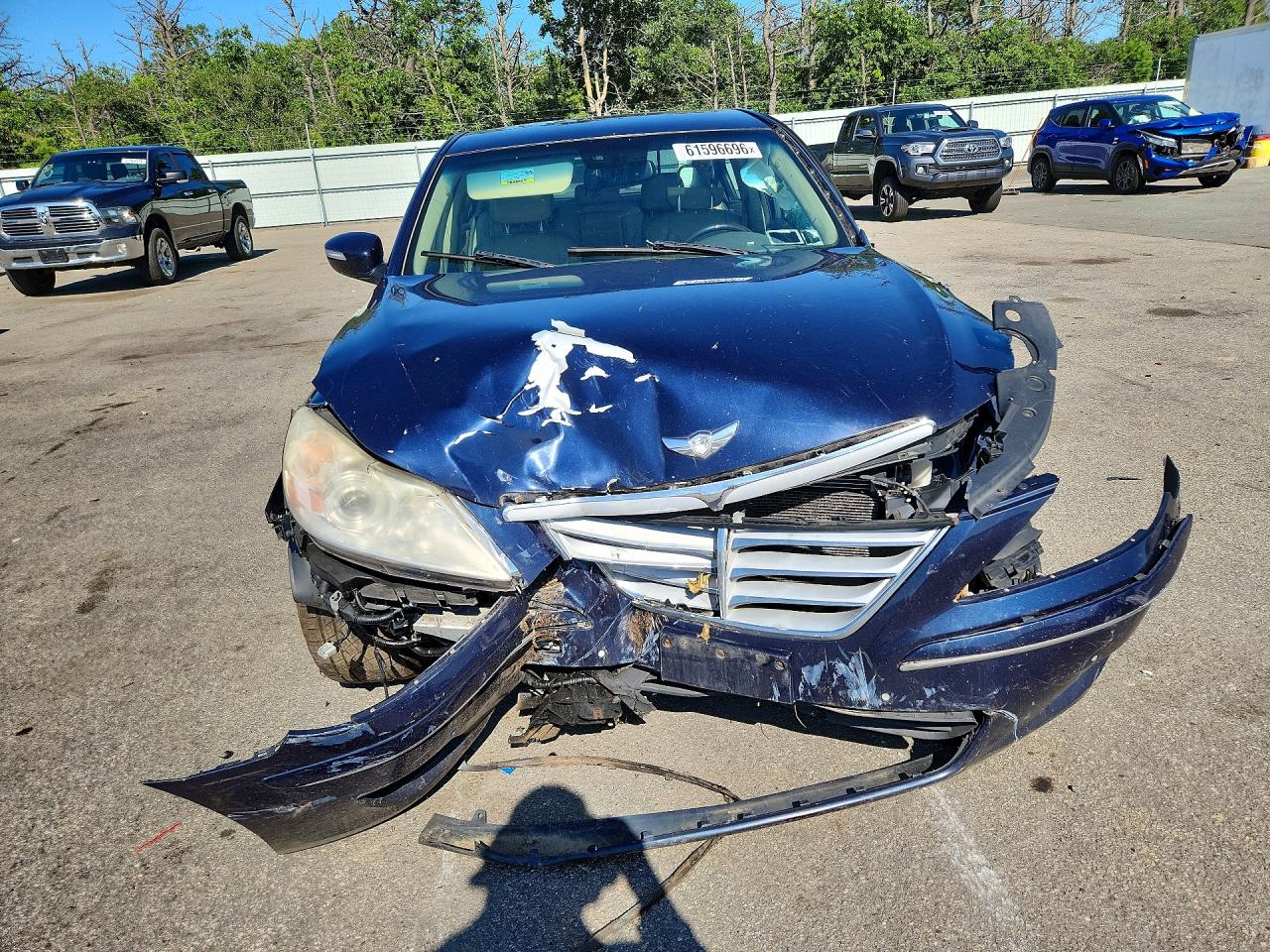 2010 Hyundai Genesis 4.6l Blue vin: KMHGC4DF9AU111048