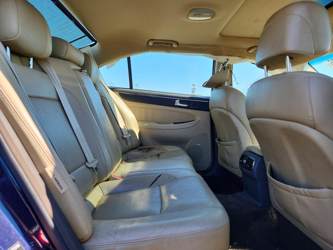 2010 Hyundai Genesis 4.6l Blue vin: KMHGC4DF9AU111048