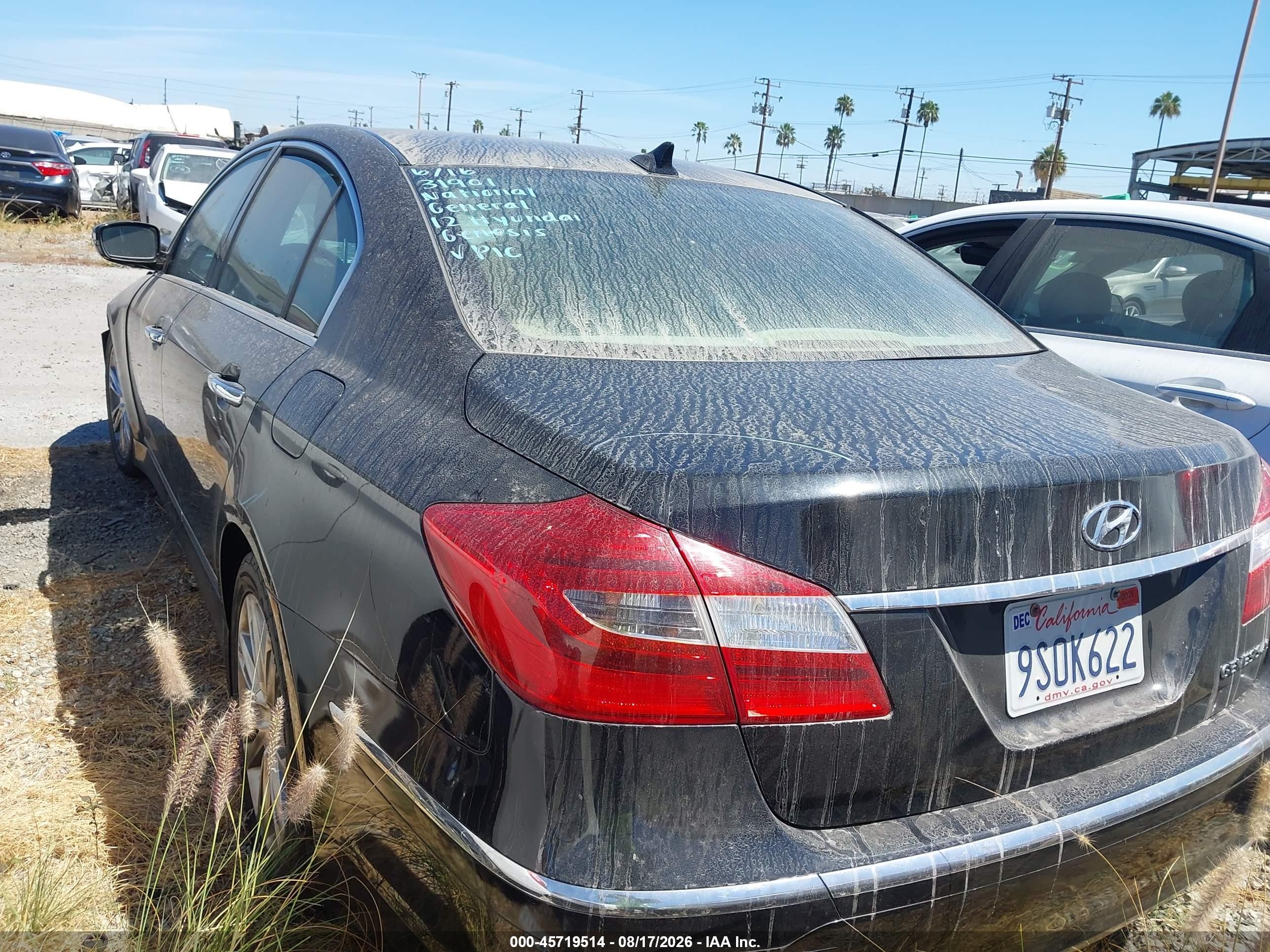 2012 Hyundai Genesis 4.6 Black vin: KMHGC4DF9CU167364