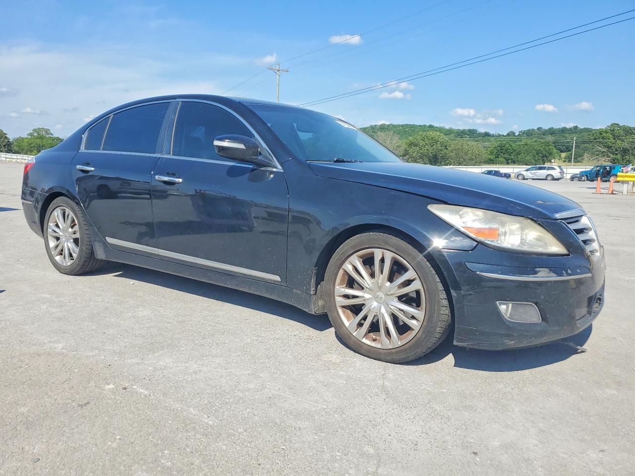 2011 Hyundai Genesis 4.6l Black vin: KMHGC4DFXBU129737