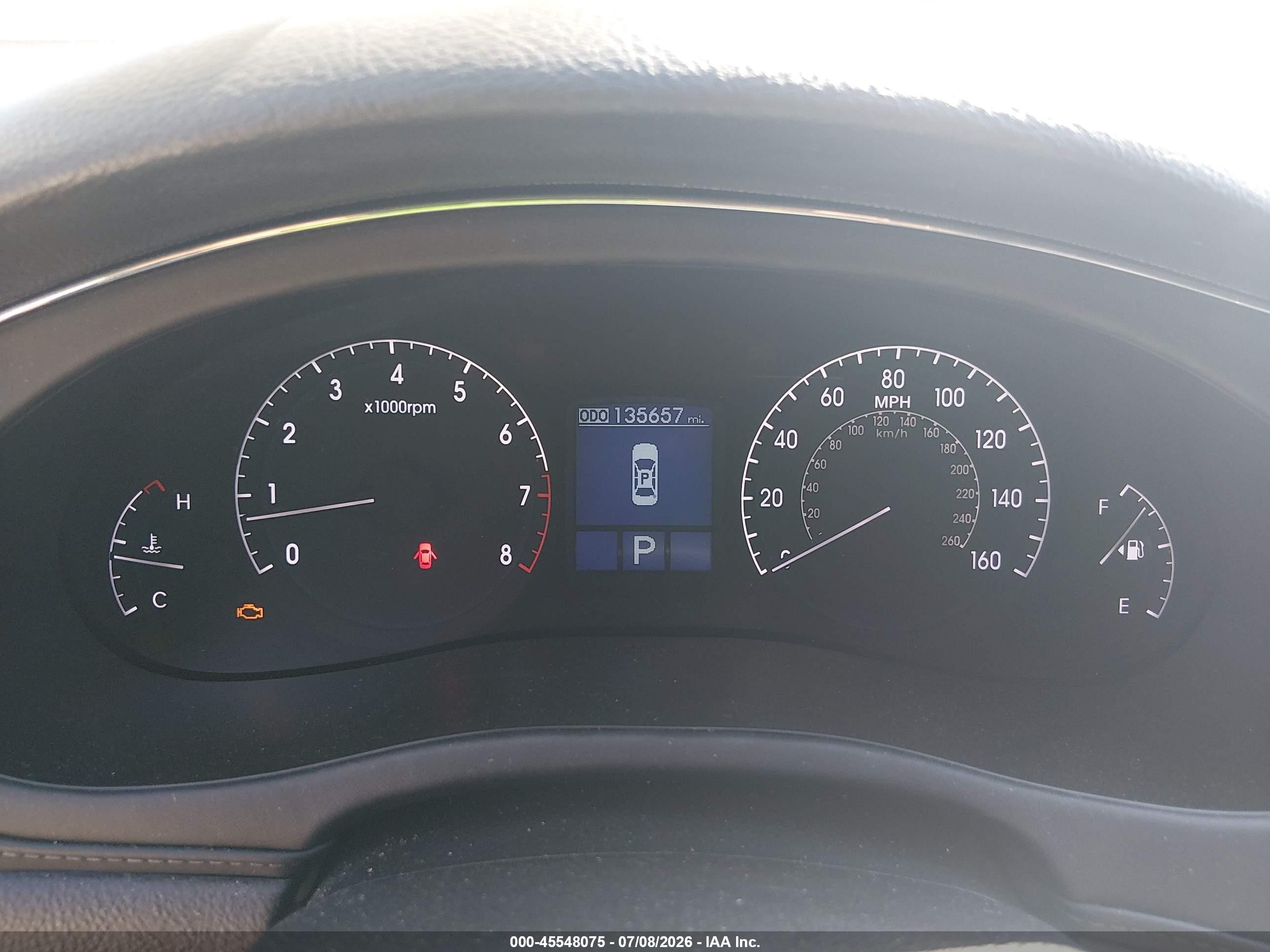 2011 Hyundai Genesis 4.6 Silver vin: KMHGC4DFXBU133738