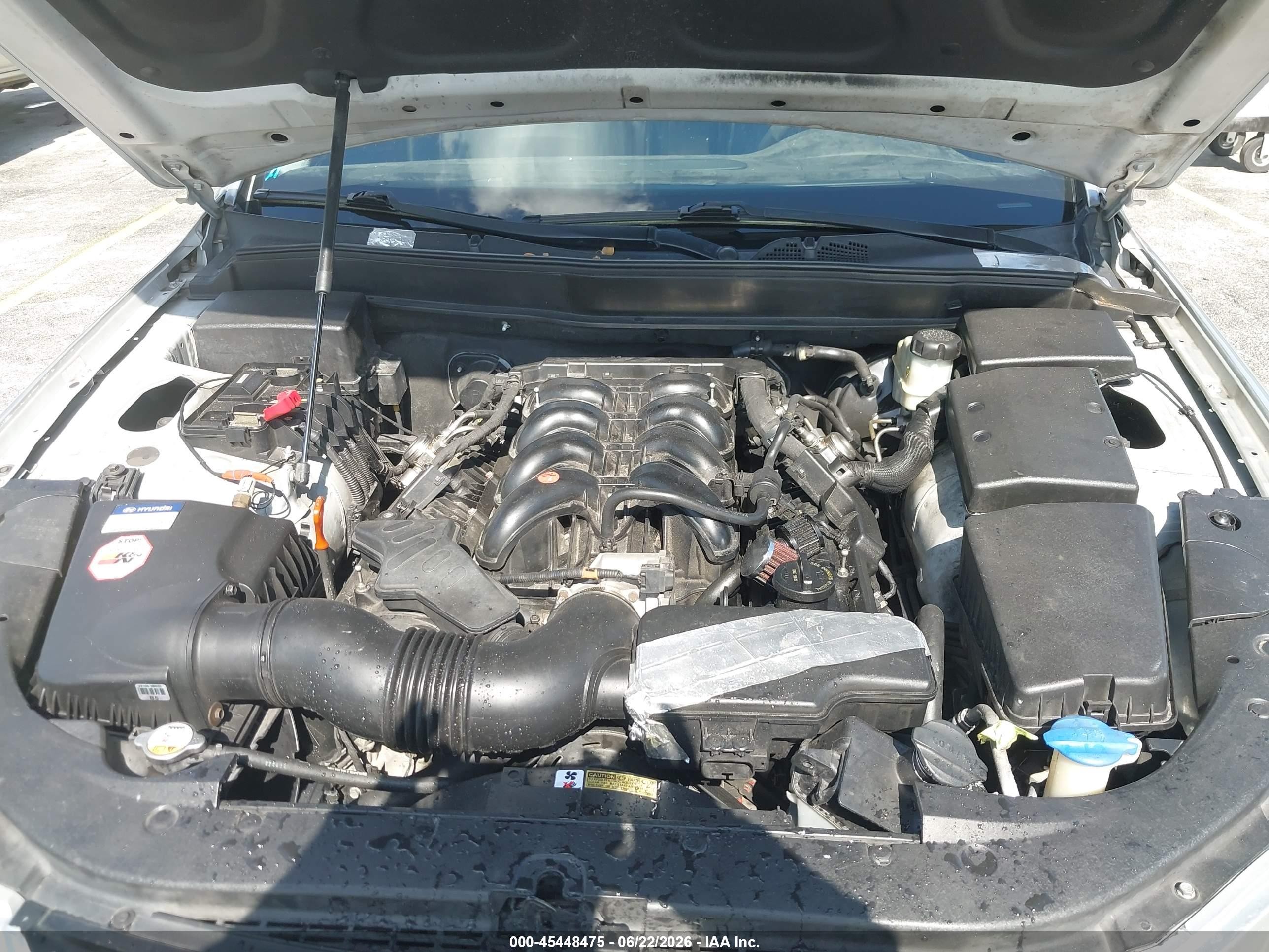 2013 Hyundai Genesis 5.0 R-spec Silver vin: KMHGC4DH0DU232637