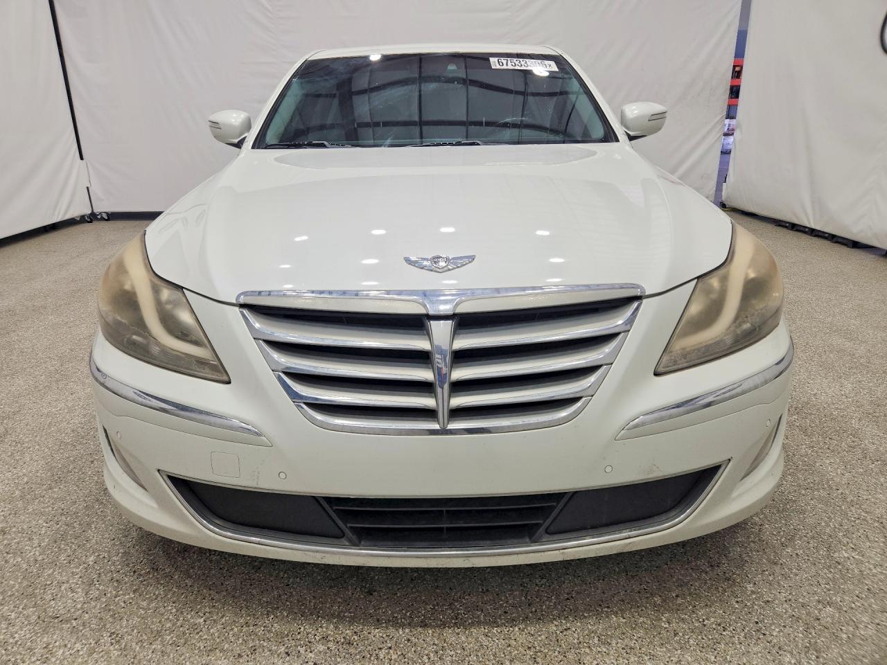 2013 Hyundai Genesis 5.0l White vin: KMHGC4DH1DU226099