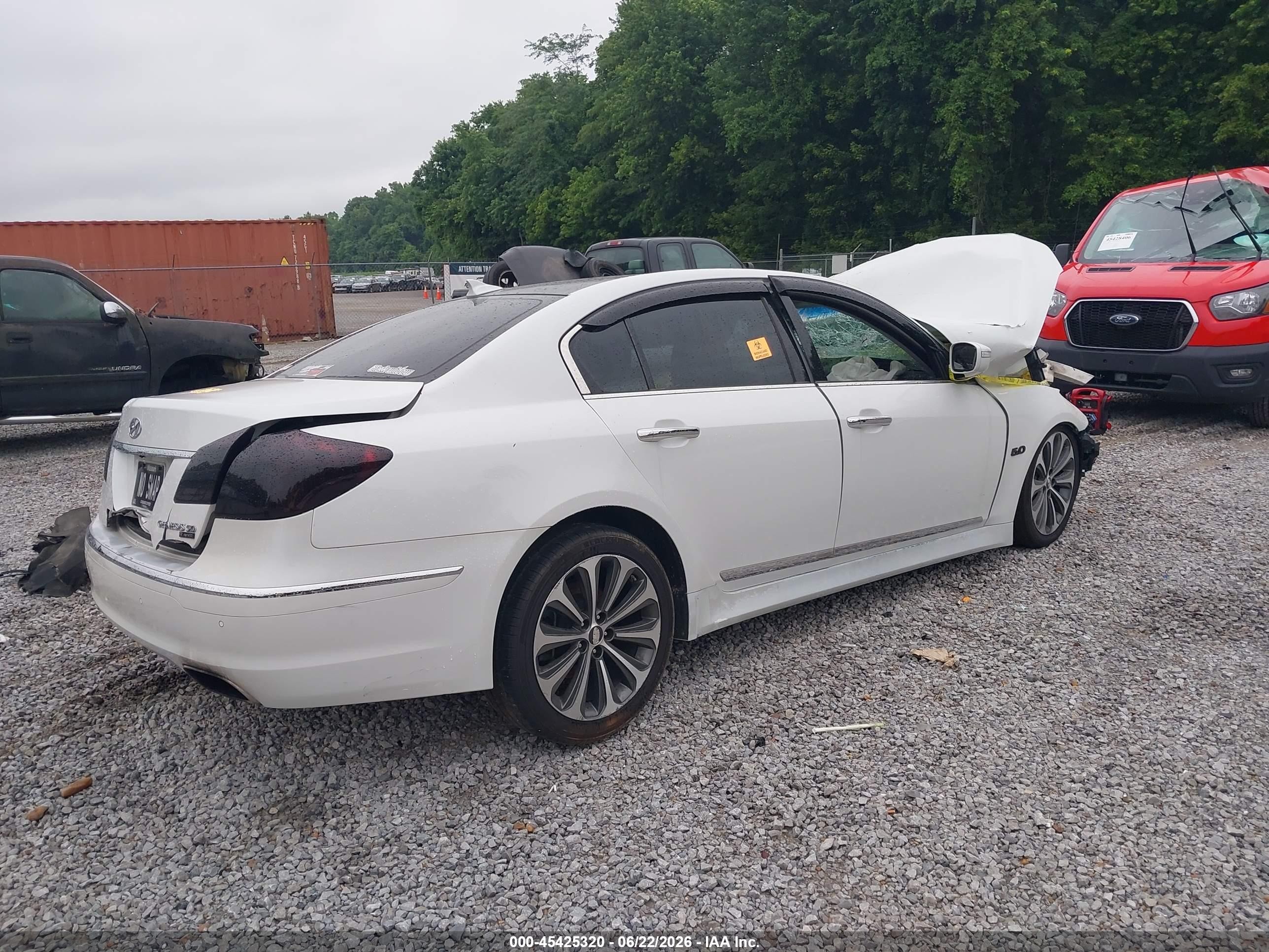 2013 Hyundai Genesis 5.0 R-spec White vin: KMHGC4DH2DU241243
