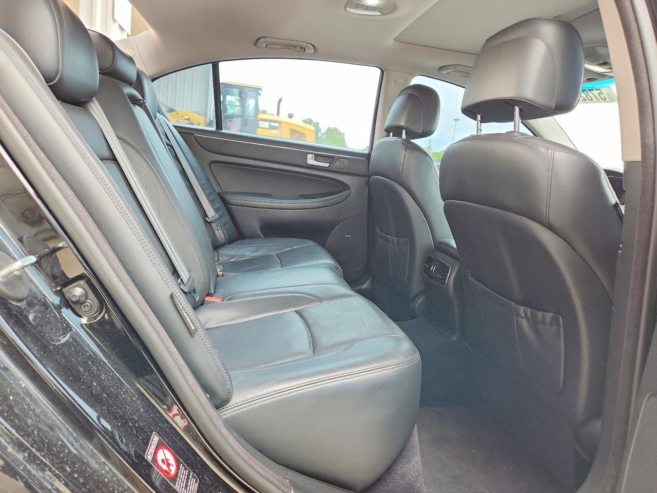 2013 Hyundai Genesis 5.0l Black vin: KMHGC4DH2DU246801