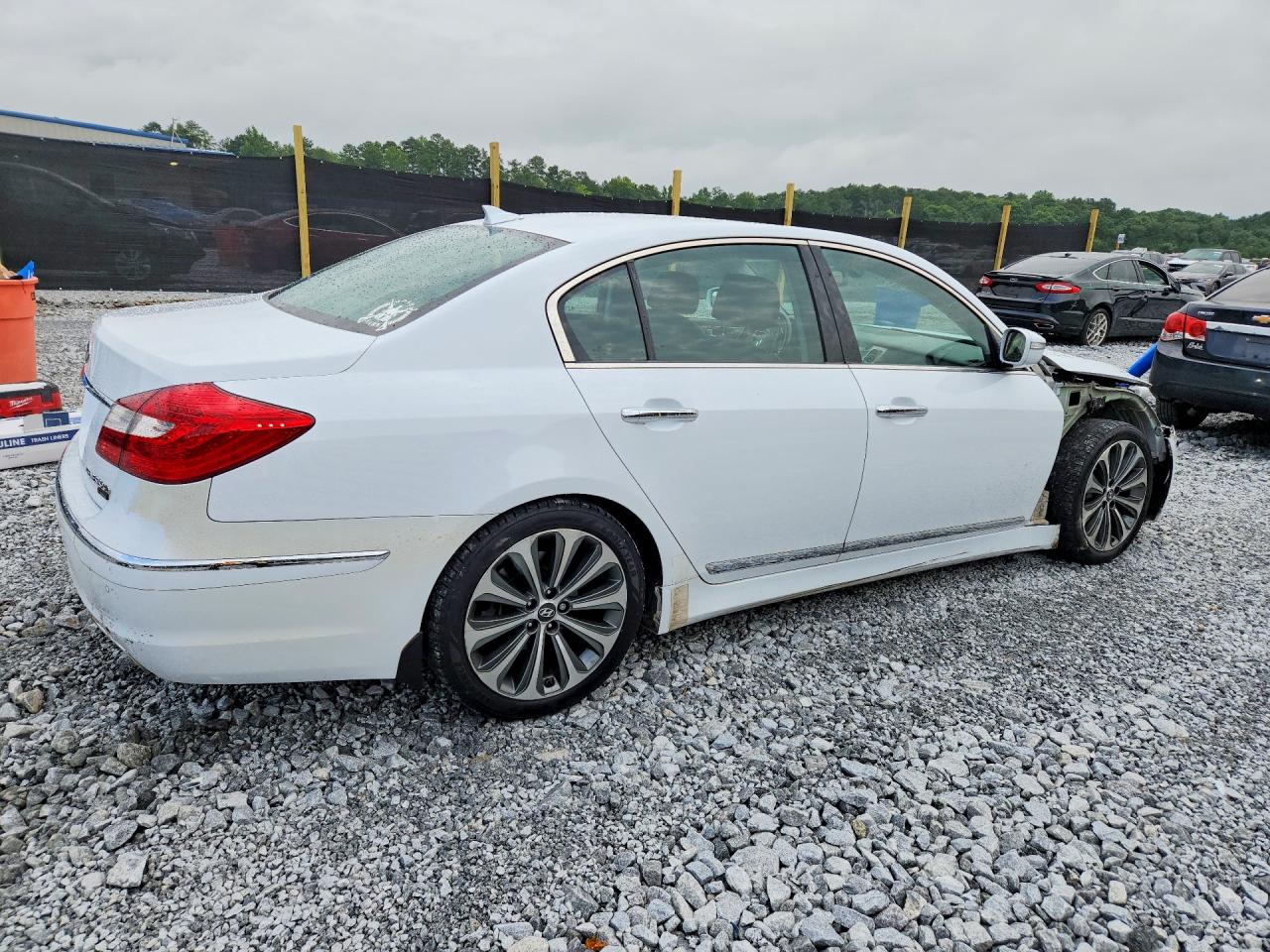 2014 Hyundai Genesis 5.0l White vin: KMHGC4DH2EU261042